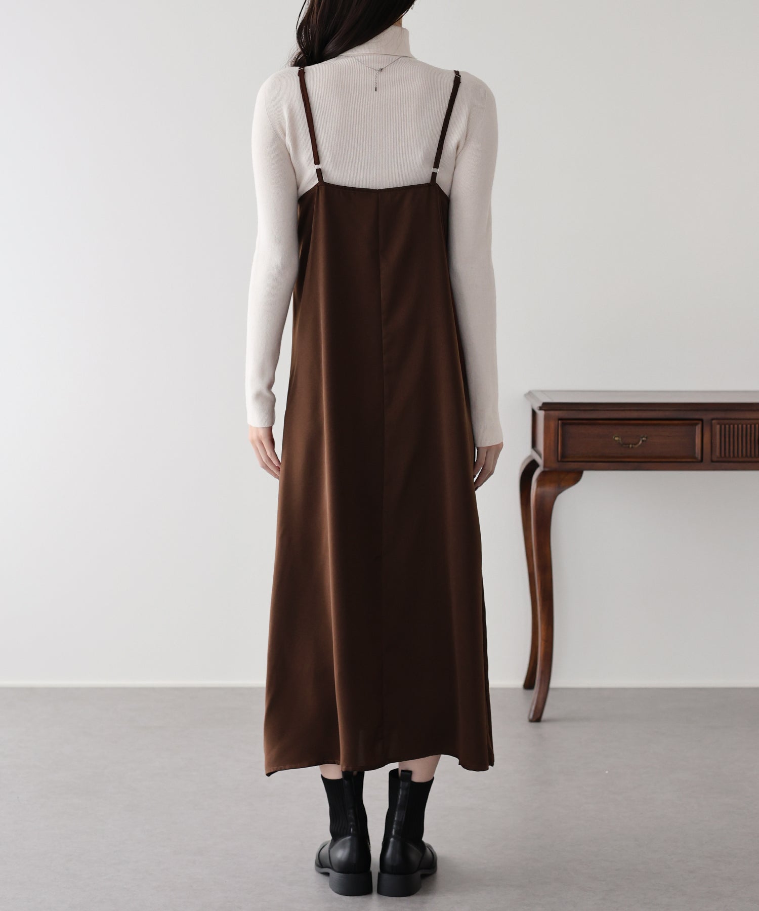 ★期間限定セール中★【2点セット】サテンキャミドレス レイヤードキャミ キャミワンピース ロング フレア マキシ丈 光沢 サテン[品番