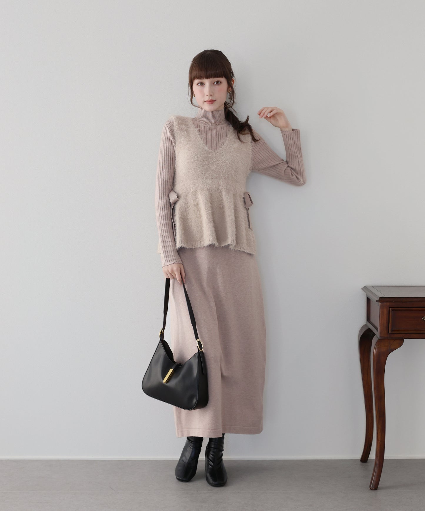 サイドリボンペプラムシャギーベスト＆ニットワンピース セット