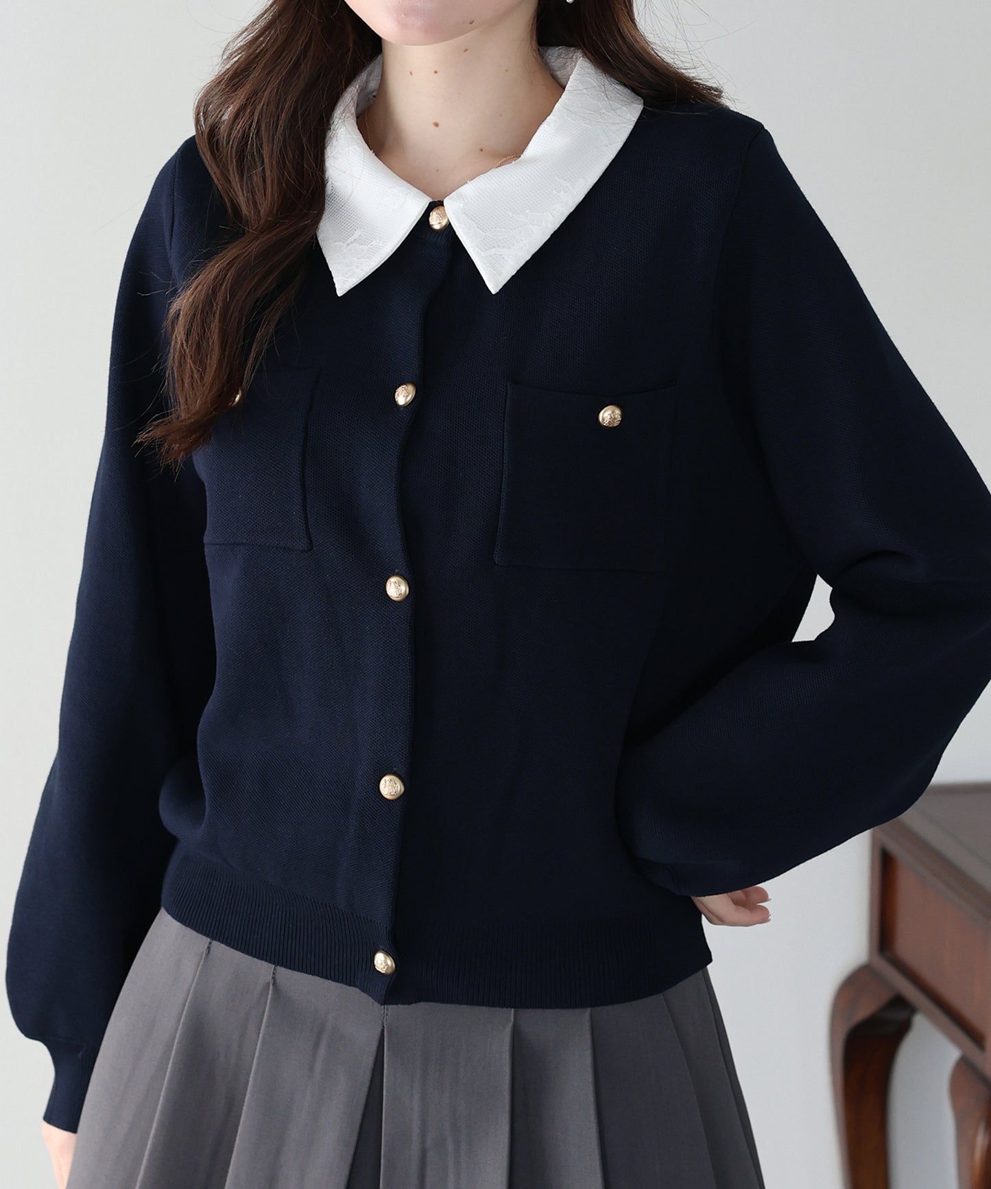 レース襟ニットカーディガン