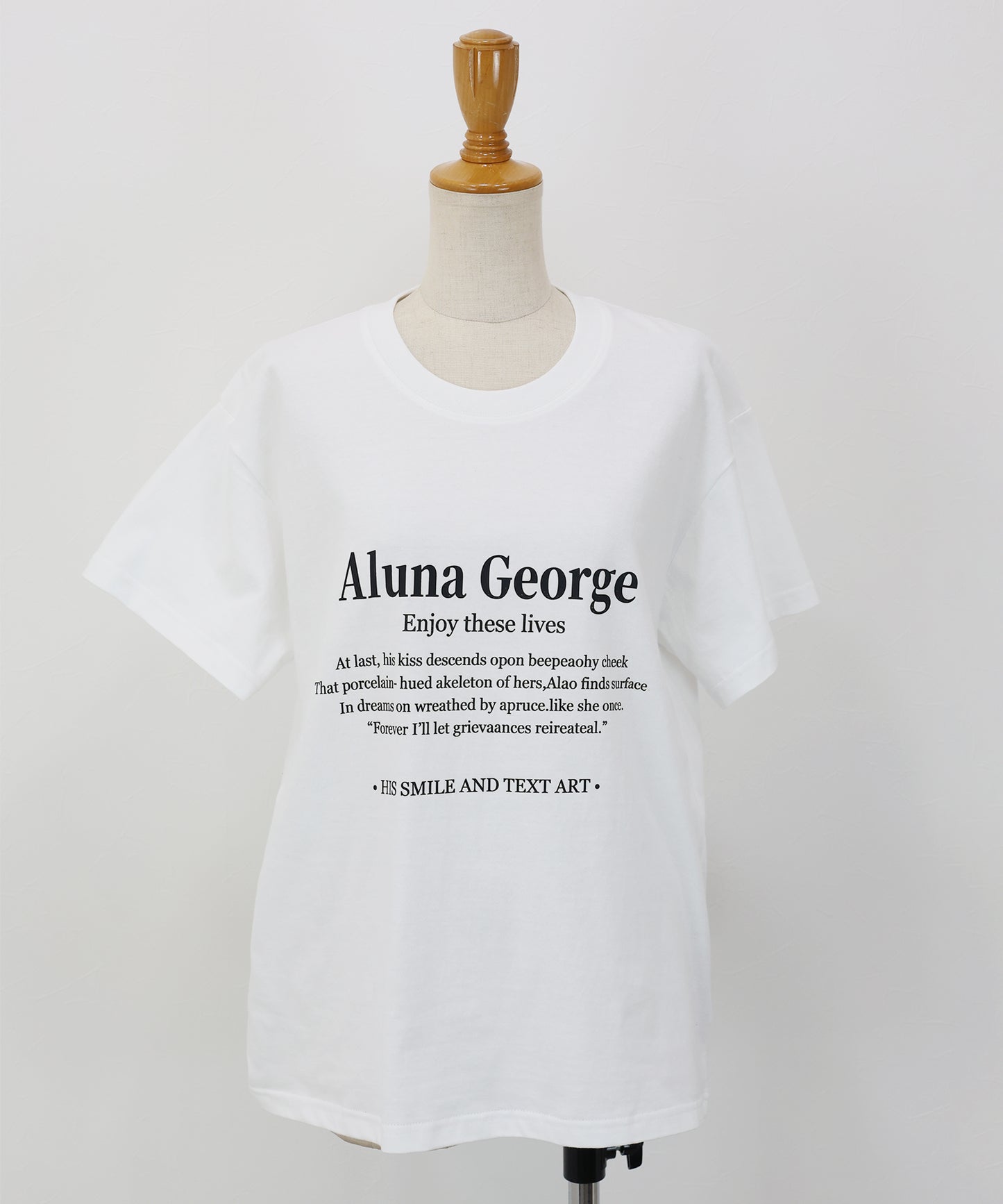 【SALE】レタリングロゴ Tシャツ【メール便】