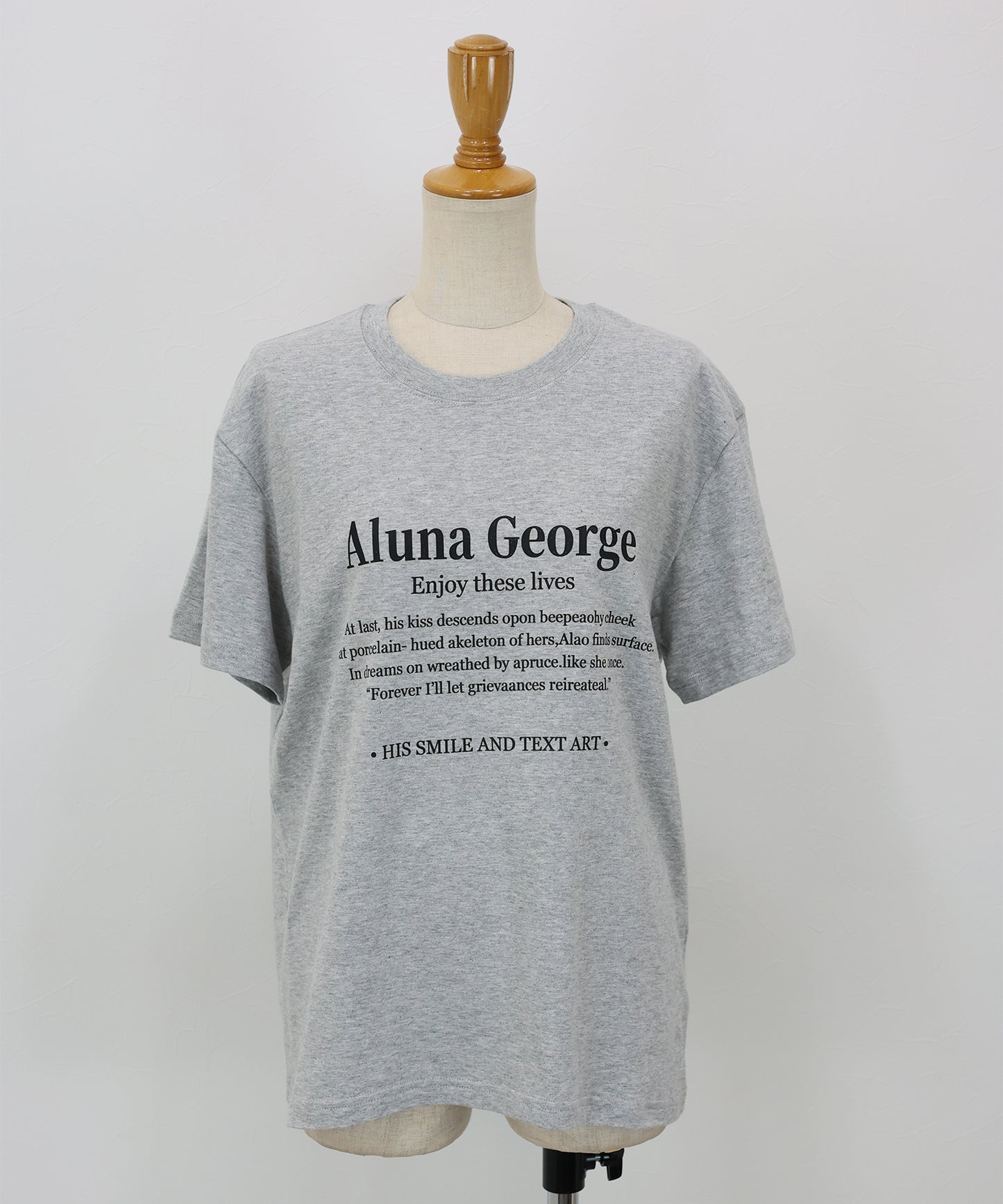 【SALE】レタリングロゴ Tシャツ【メール便】