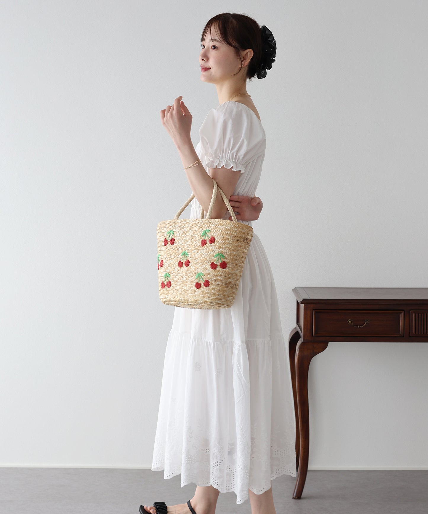 【早割5％OFF】コットンレースオフショルダーワンピース