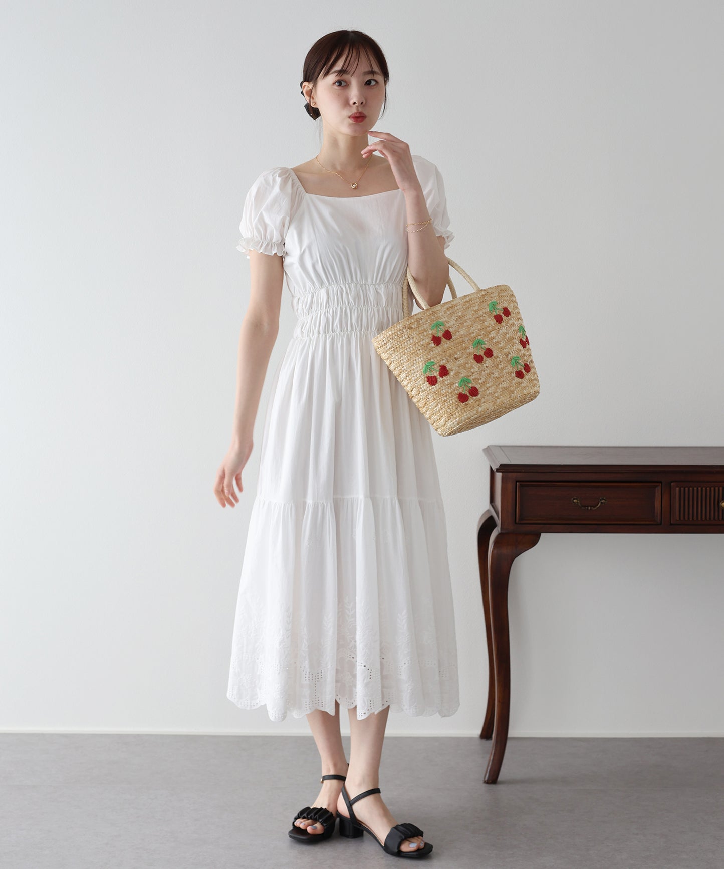 【早割5％OFF】コットンレースオフショルダーワンピース