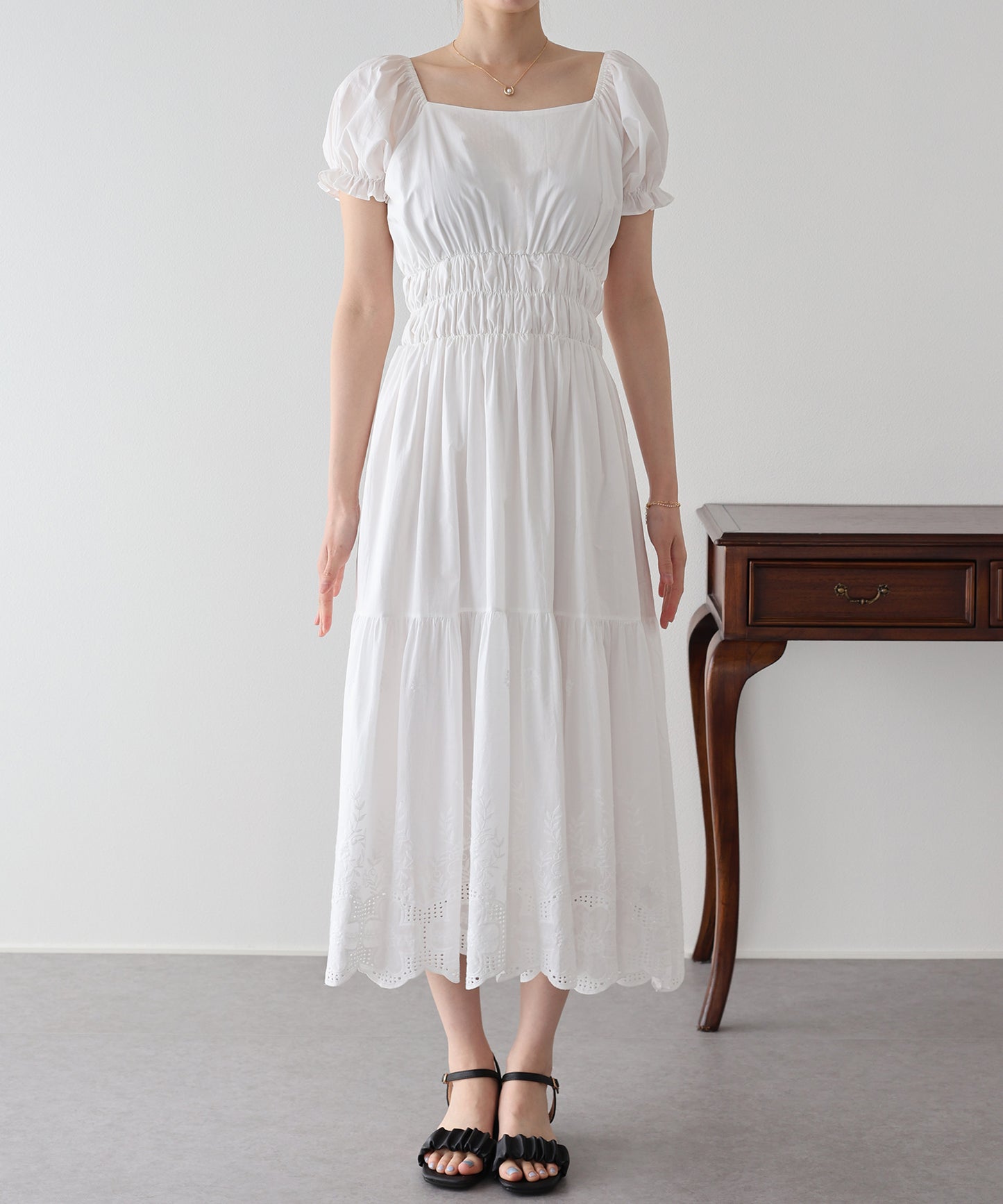 【早割5％OFF】コットンレースオフショルダーワンピース