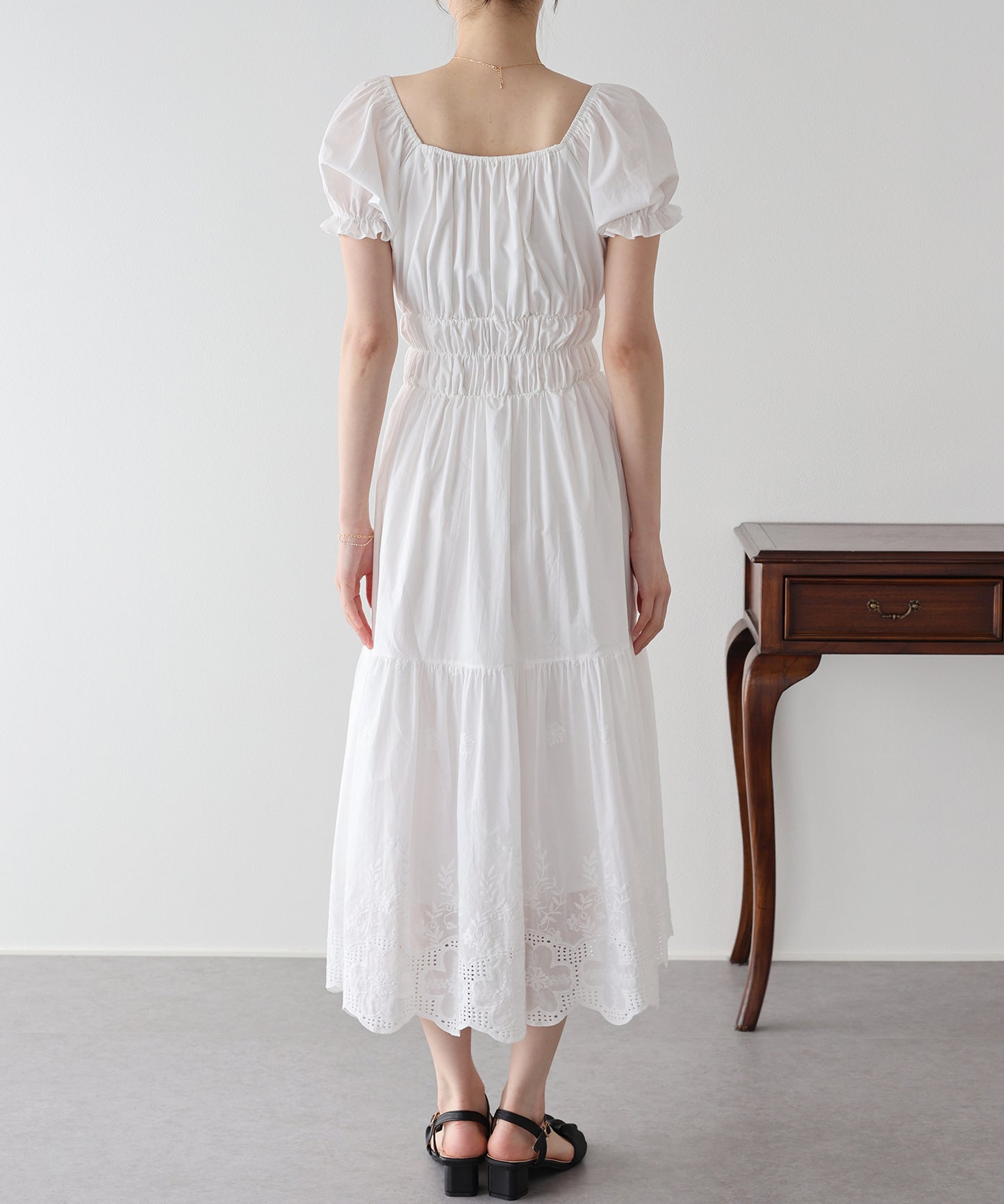 【早割5％OFF】コットンレースオフショルダーワンピース