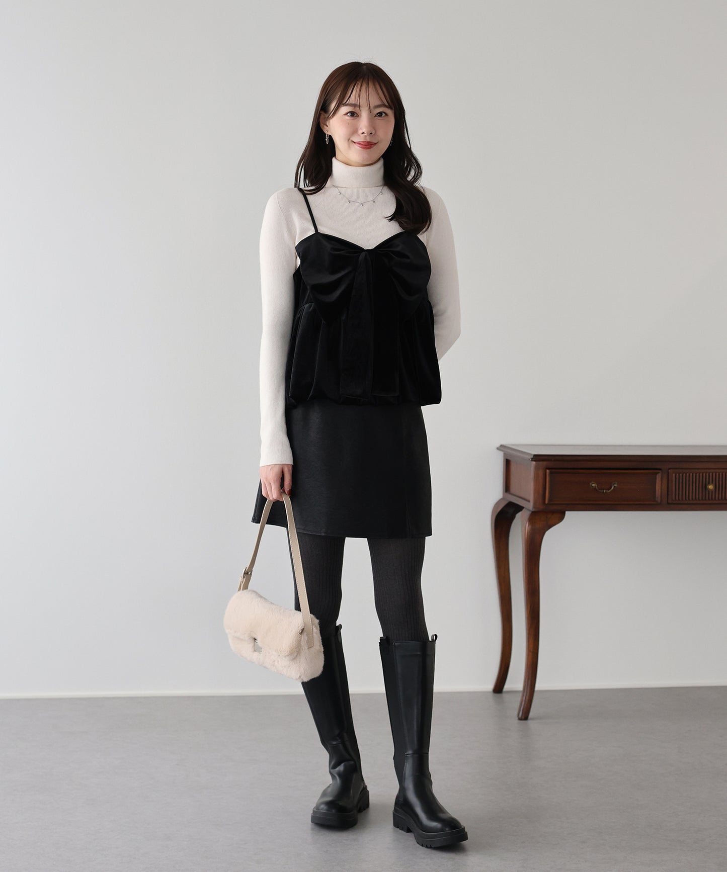 ベロアリボンバルーンビスチェ