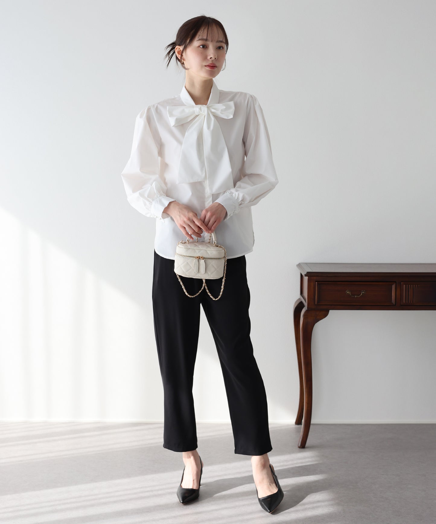 ビッグリボンボウタイブラウス【ネコポス】