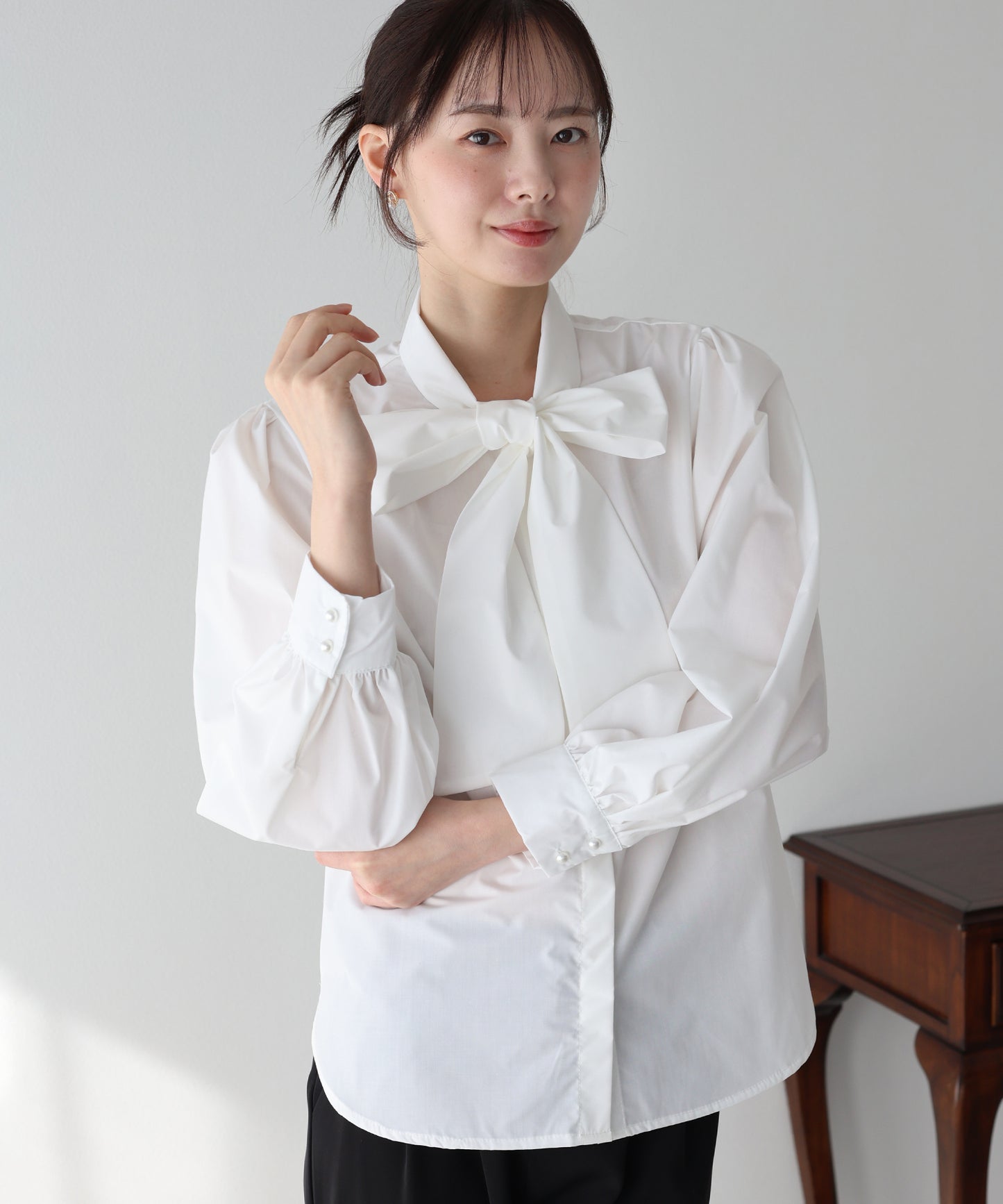 ビッグリボンボウタイブラウス【ネコポス】