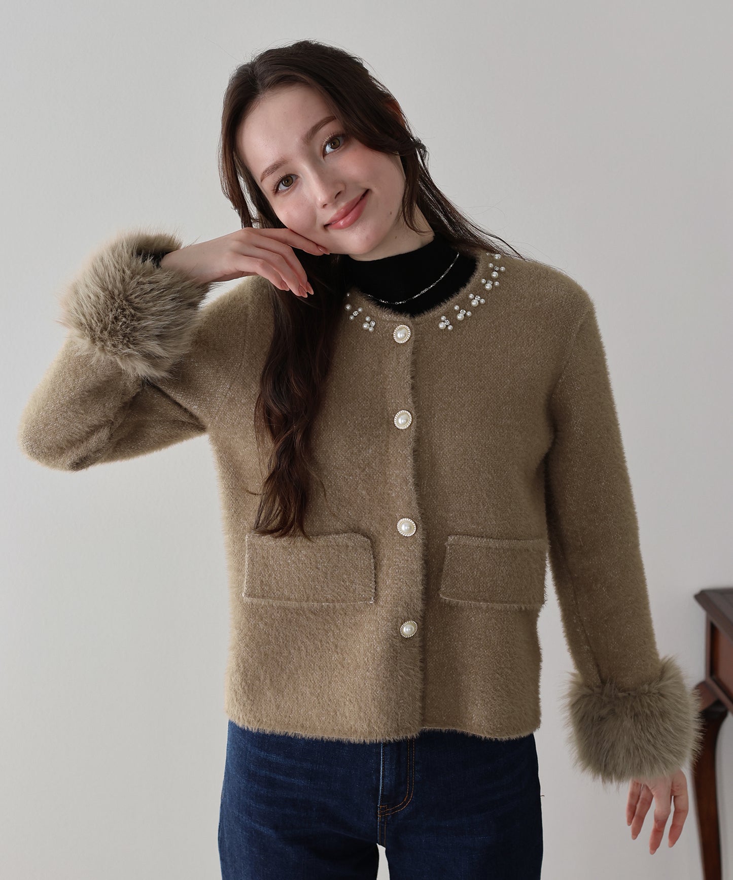 袖ファーパールビジュージャケット