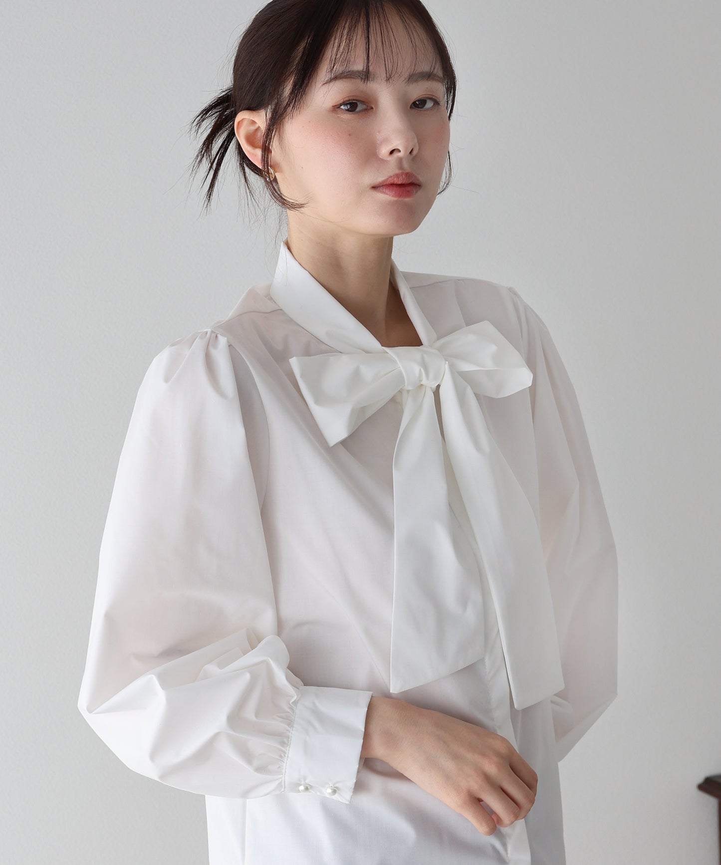 ビッグリボンボウタイブラウス【ネコポス】
