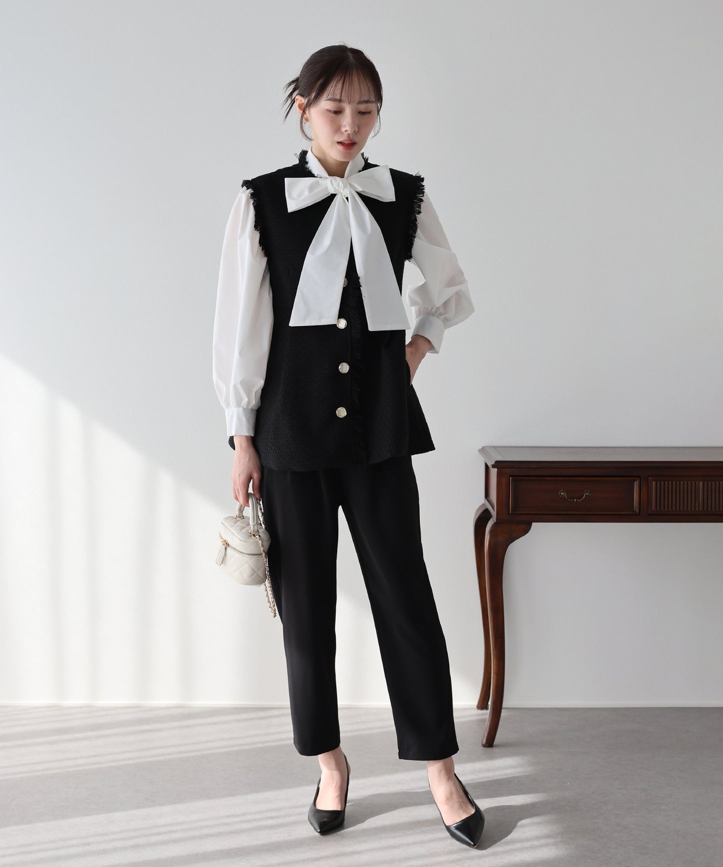 ビッグリボンボウタイブラウス【ネコポス】