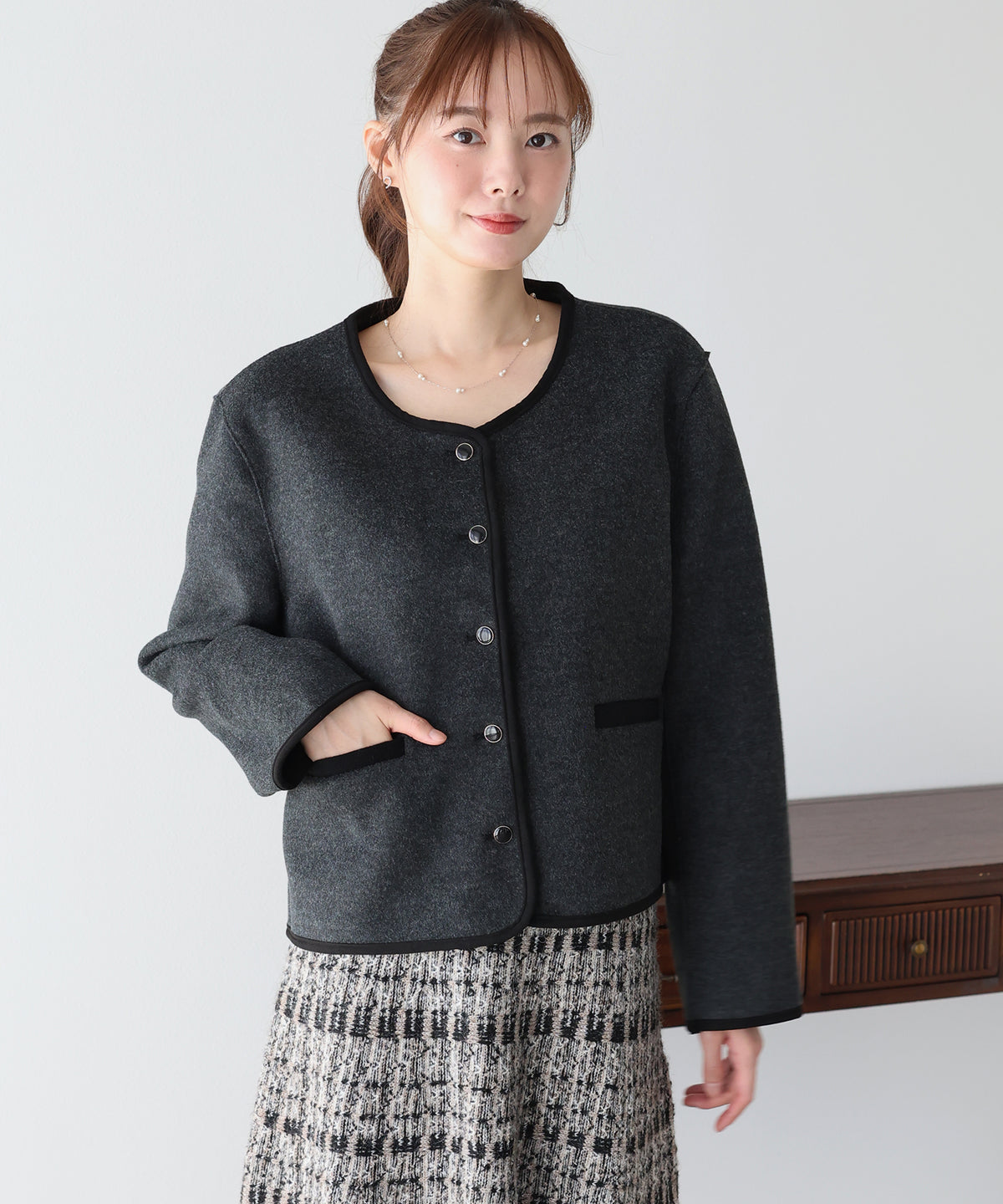 【早割5％OFF】パイピングノーカラージャケット
