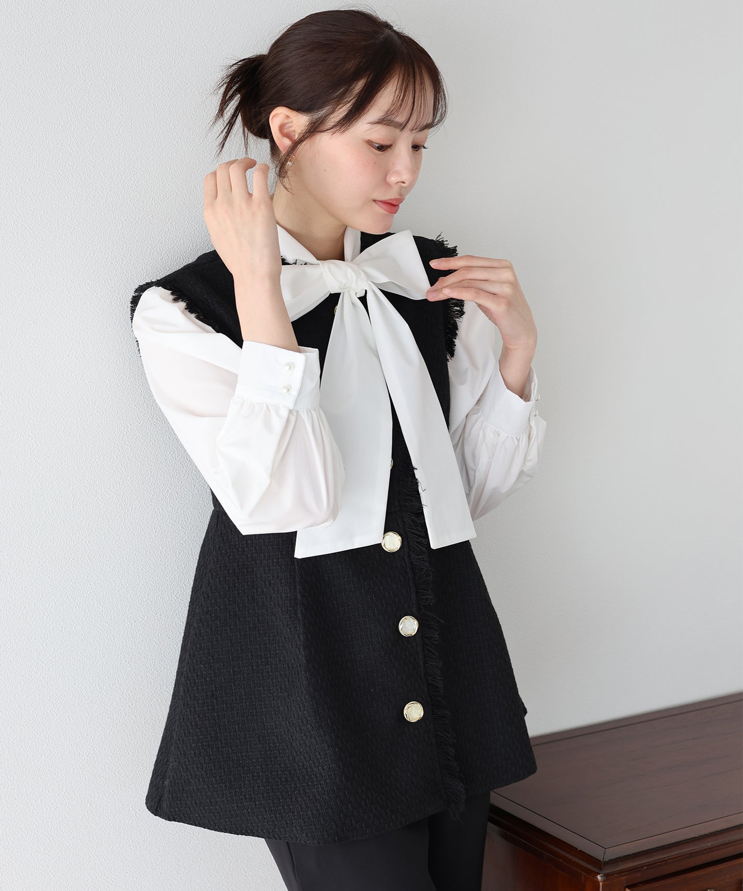 ツイードペプラムフォルムジレ