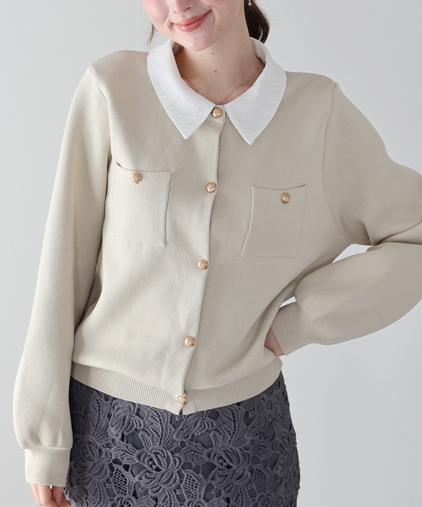 レース襟ニットカーディガン