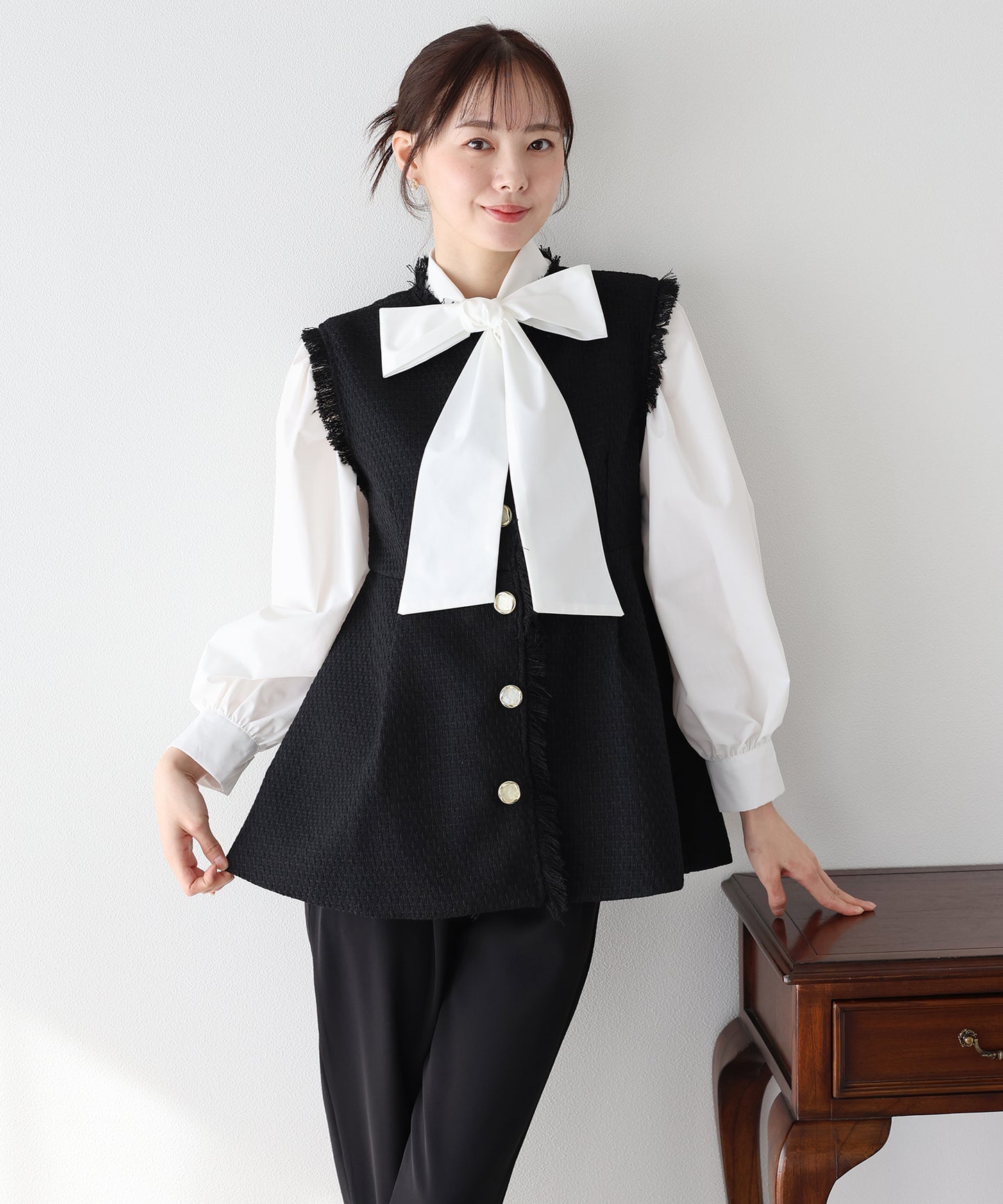 ツイードペプラムフォルムジレ