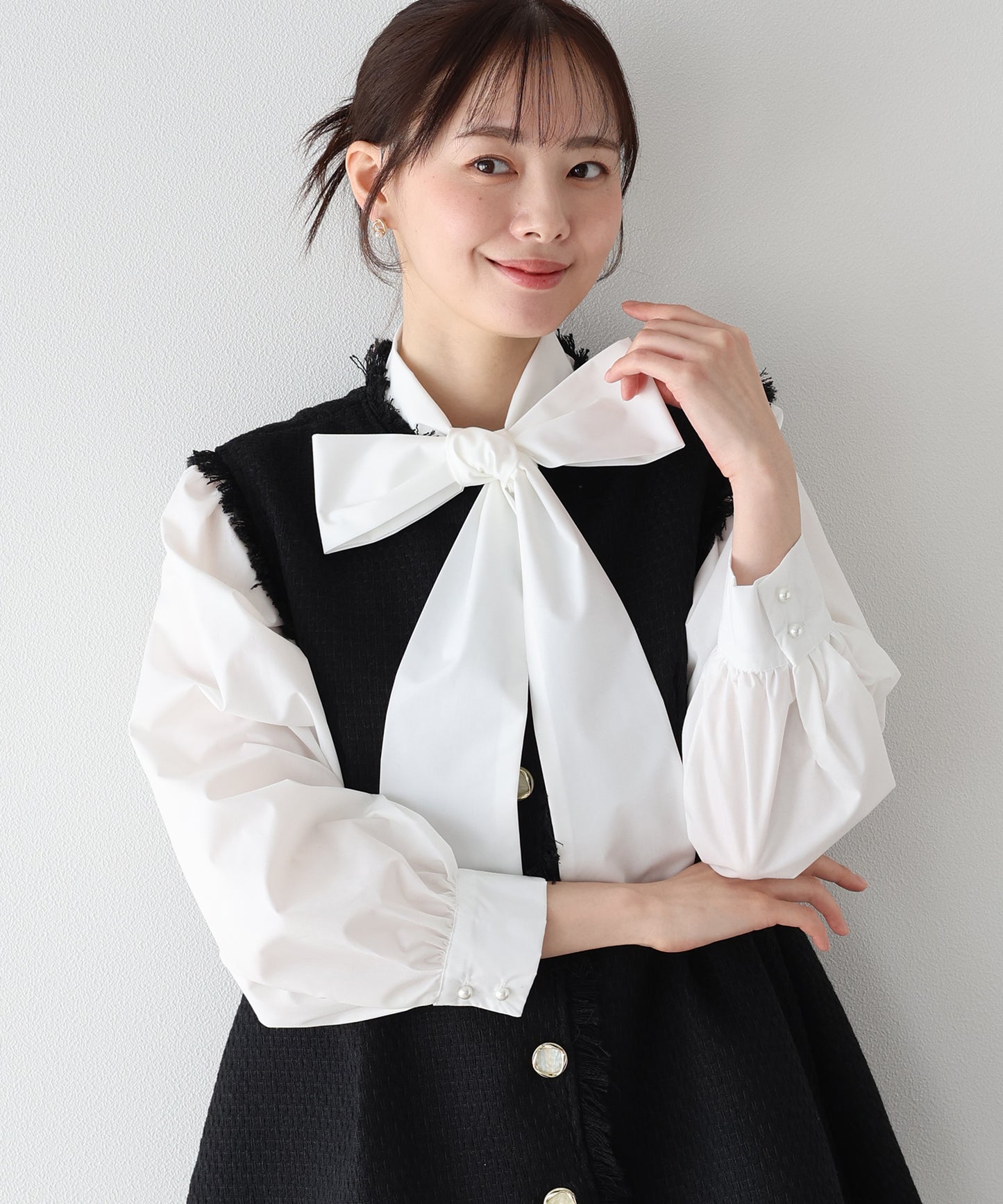 ビッグリボンボウタイブラウス【ネコポス】