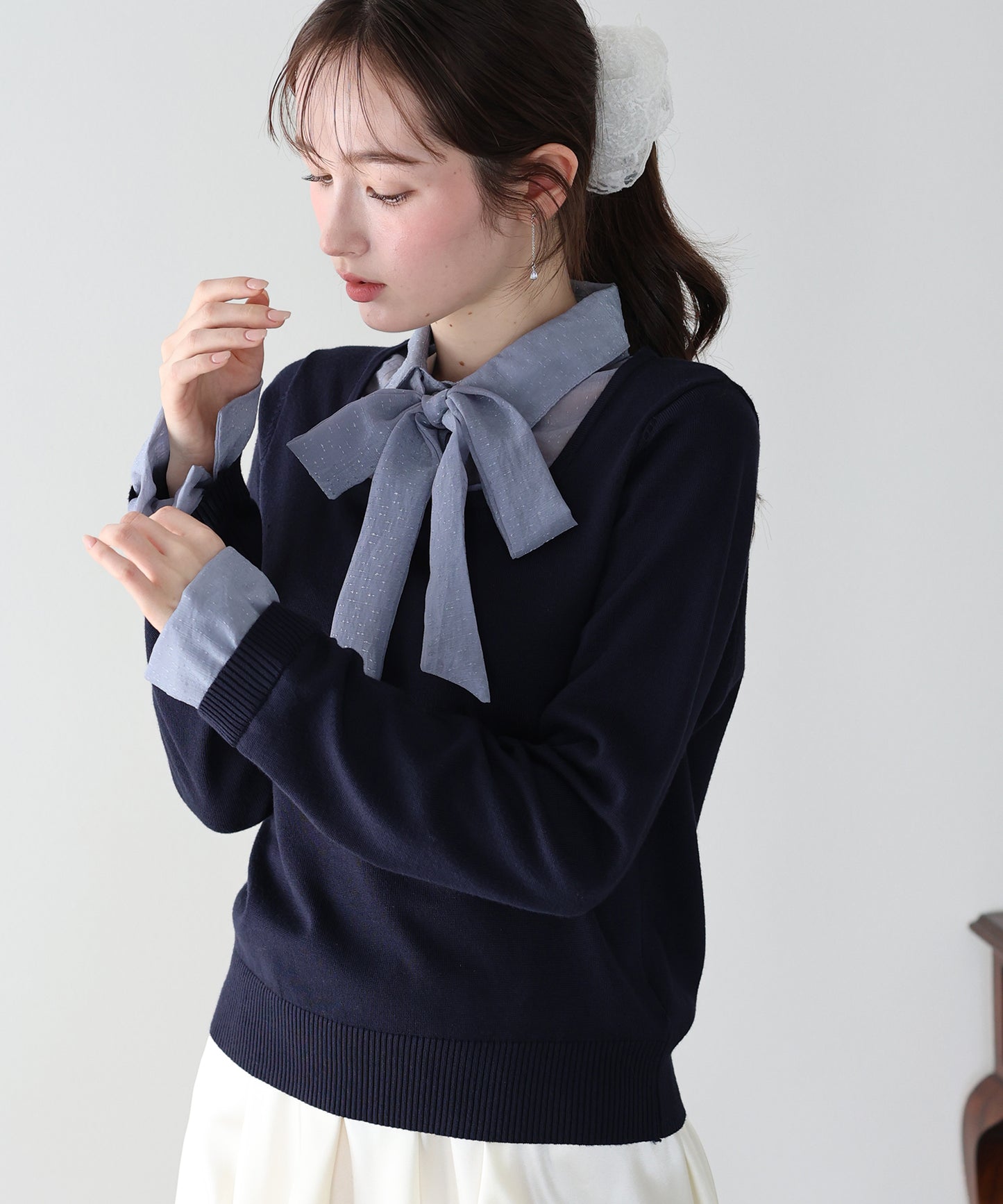 リボン付きシアーシャツドッキングスクエアニット