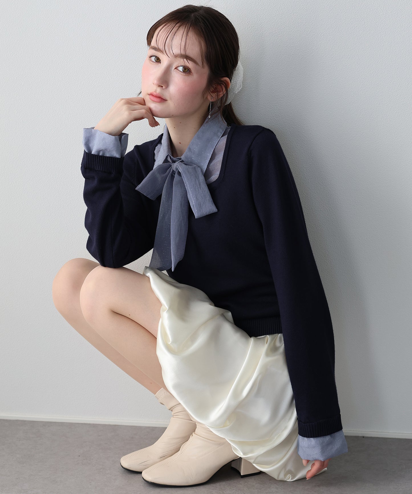 リボン付きシアーシャツドッキングスクエアニット