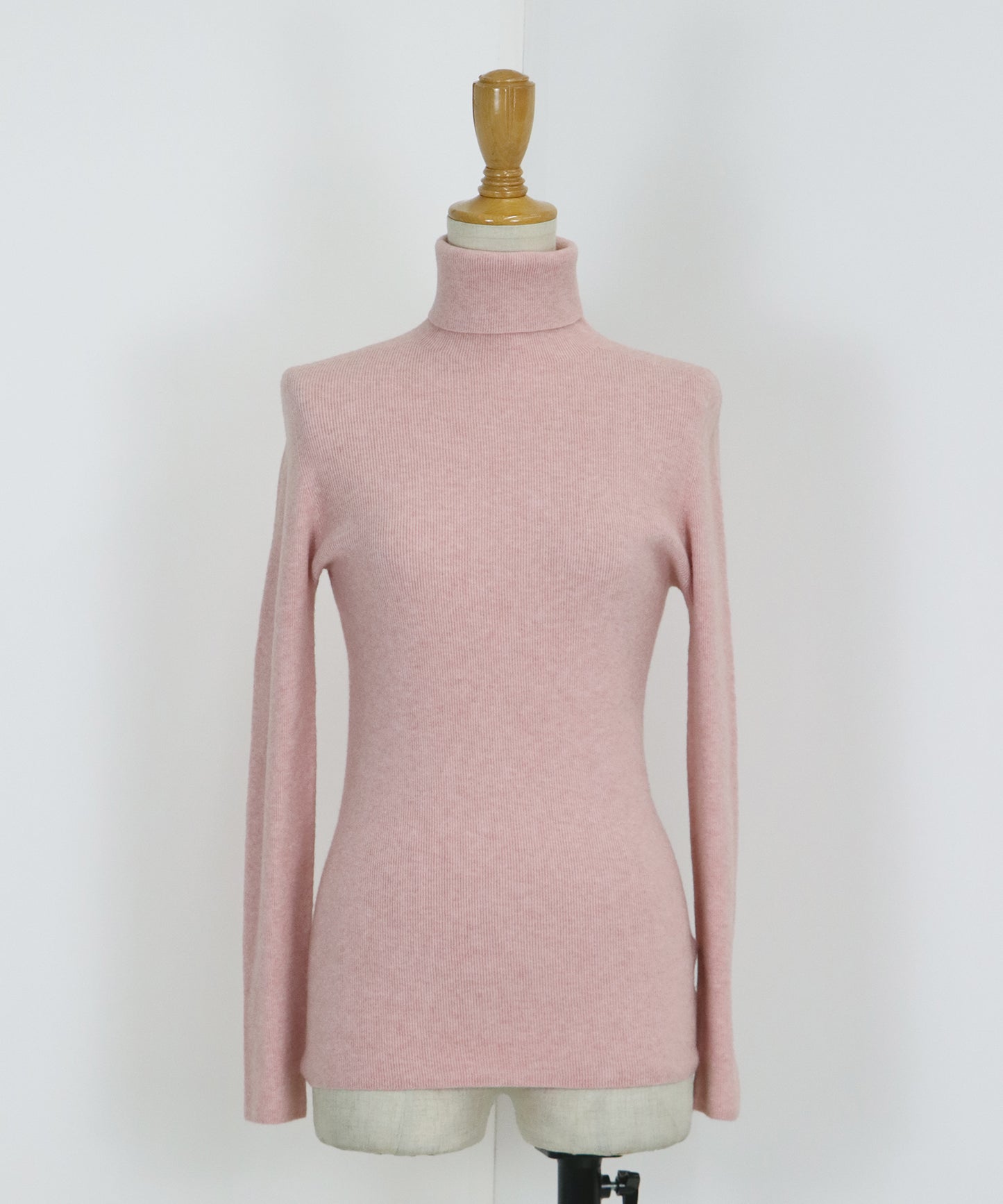 ウール混タートルネックニット