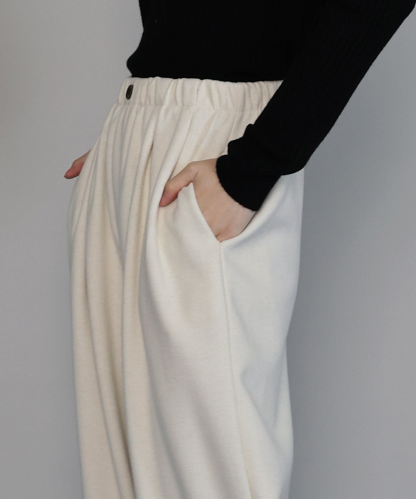 【早割5％OFF】タックスウェットパンツ[ J by blue ]