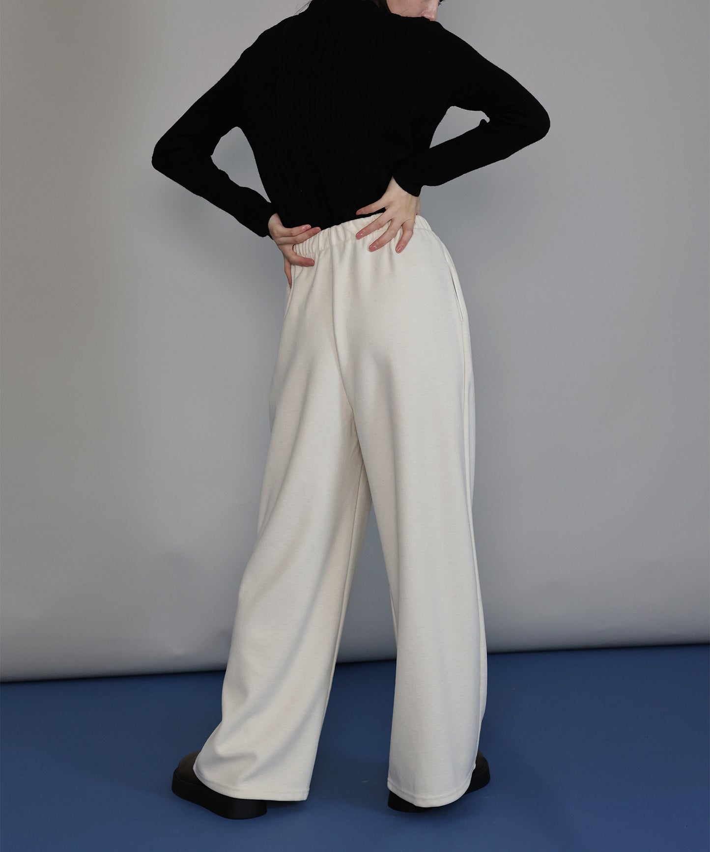 【早割5％OFF】タックスウェットパンツ[ J by blue ]