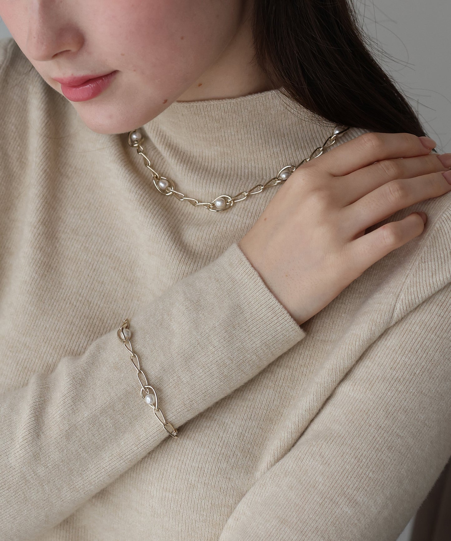 パールシェルモチーフブレスレット / ニッケルフリー[ J by blue ]【ネコポス】