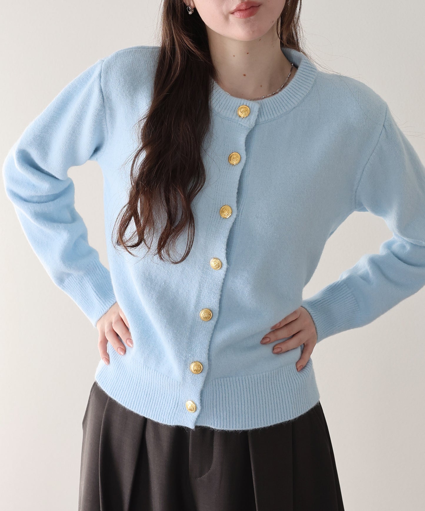 【早割5％OFF】金ボタンクルーネックカーディガン