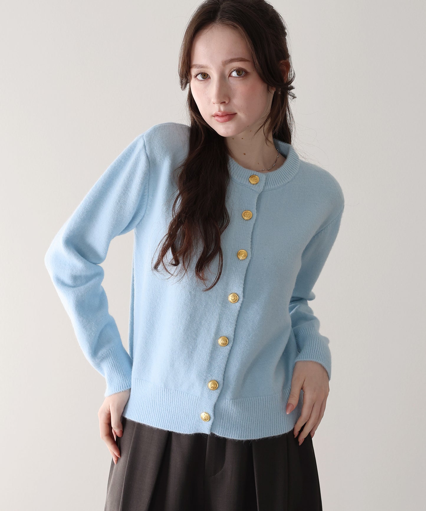 【早割5％OFF】金ボタンクルーネックカーディガン