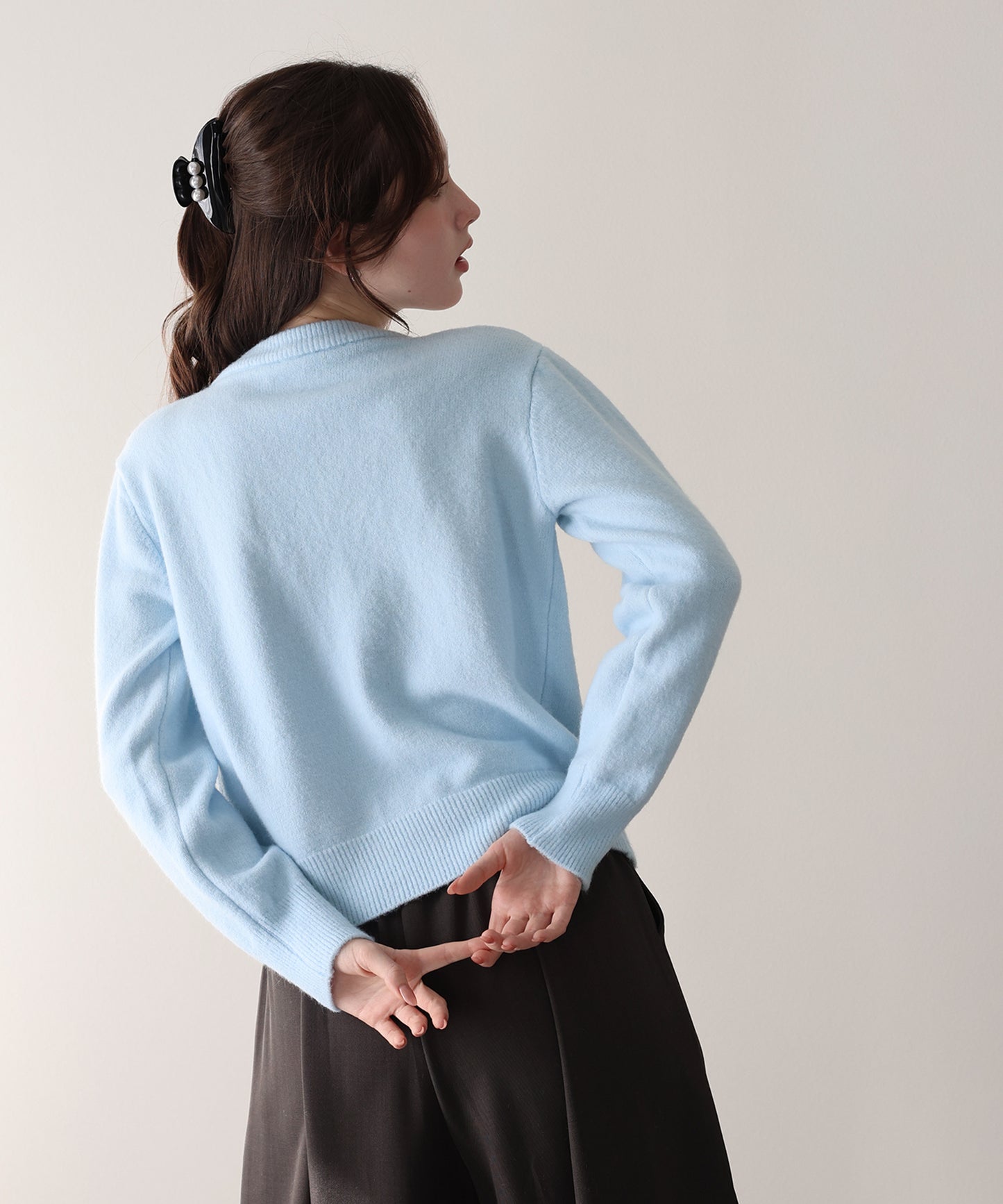 【早割5％OFF】金ボタンクルーネックカーディガン