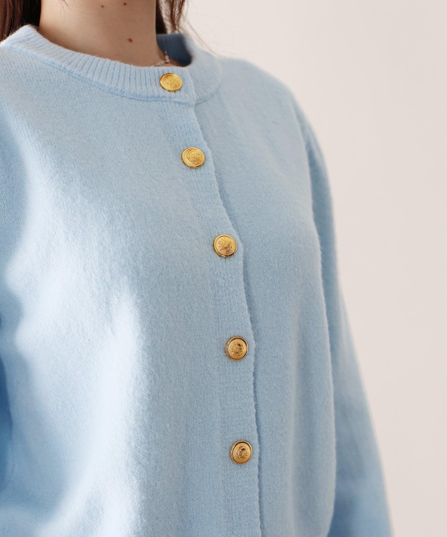 【早割5％OFF】金ボタンクルーネックカーディガン