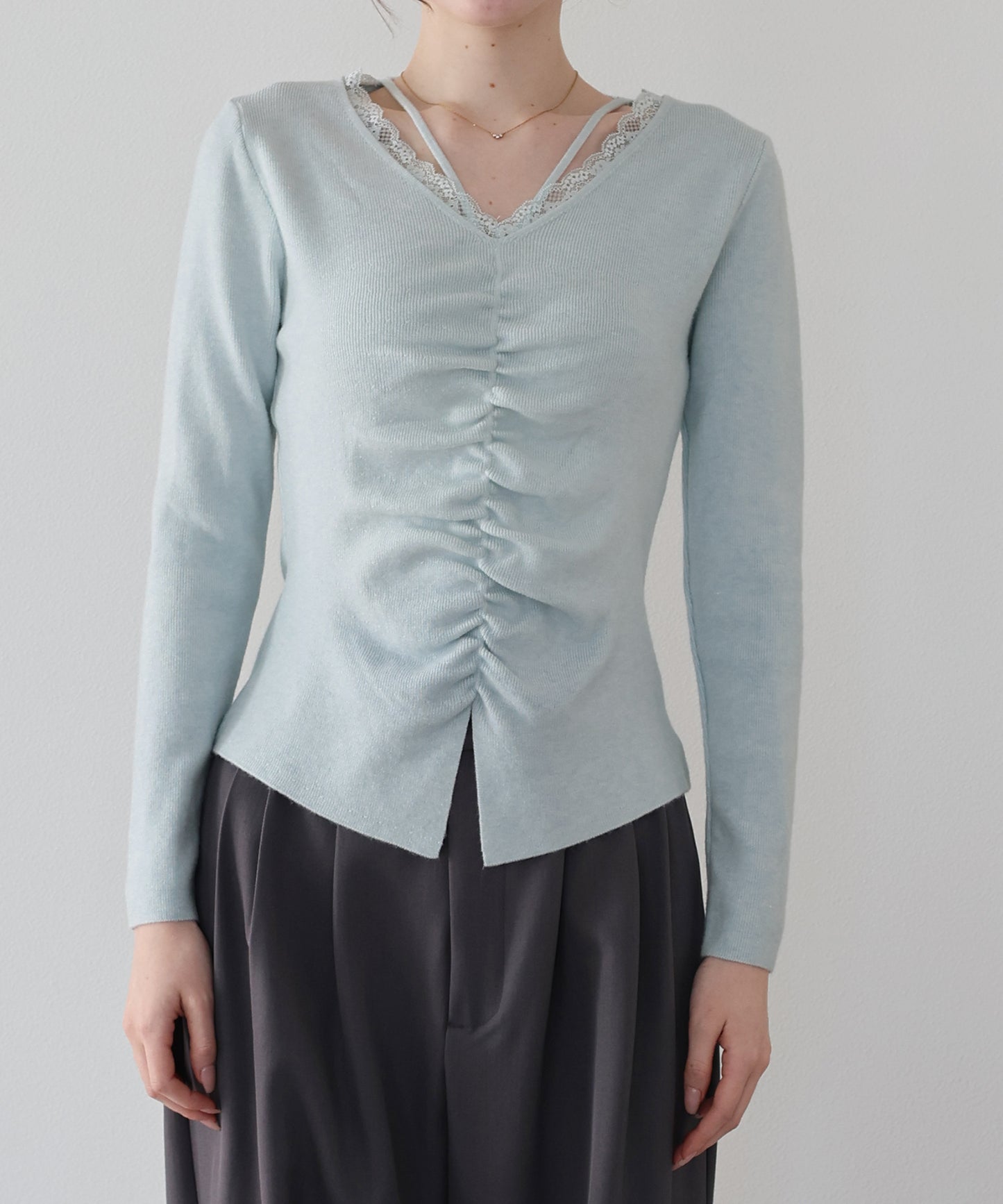 フロントギャザーレースニット