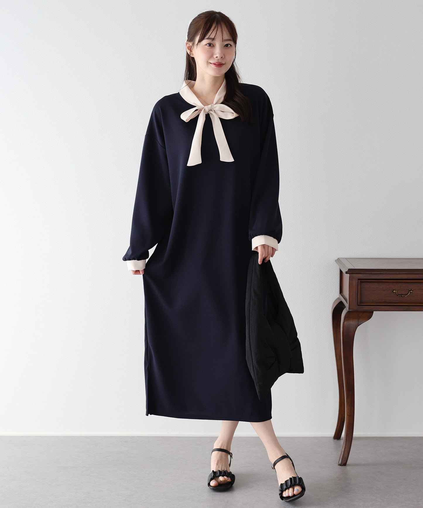 【早割5％OFF】バイカラーボウタイワンピース