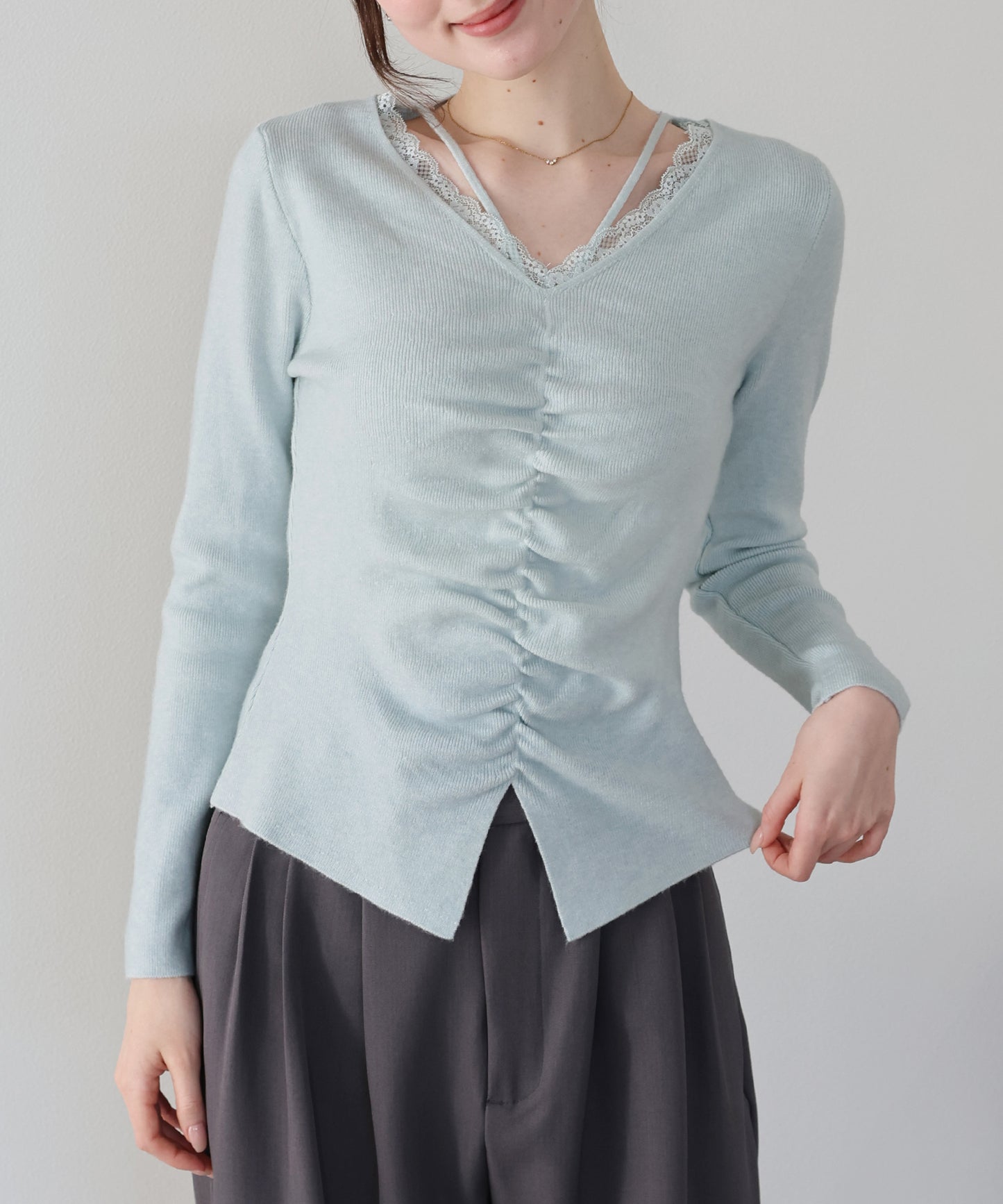 フロントギャザーレースニット