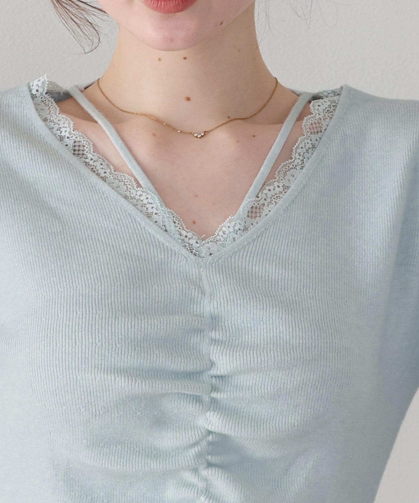 フロントギャザーレースニット