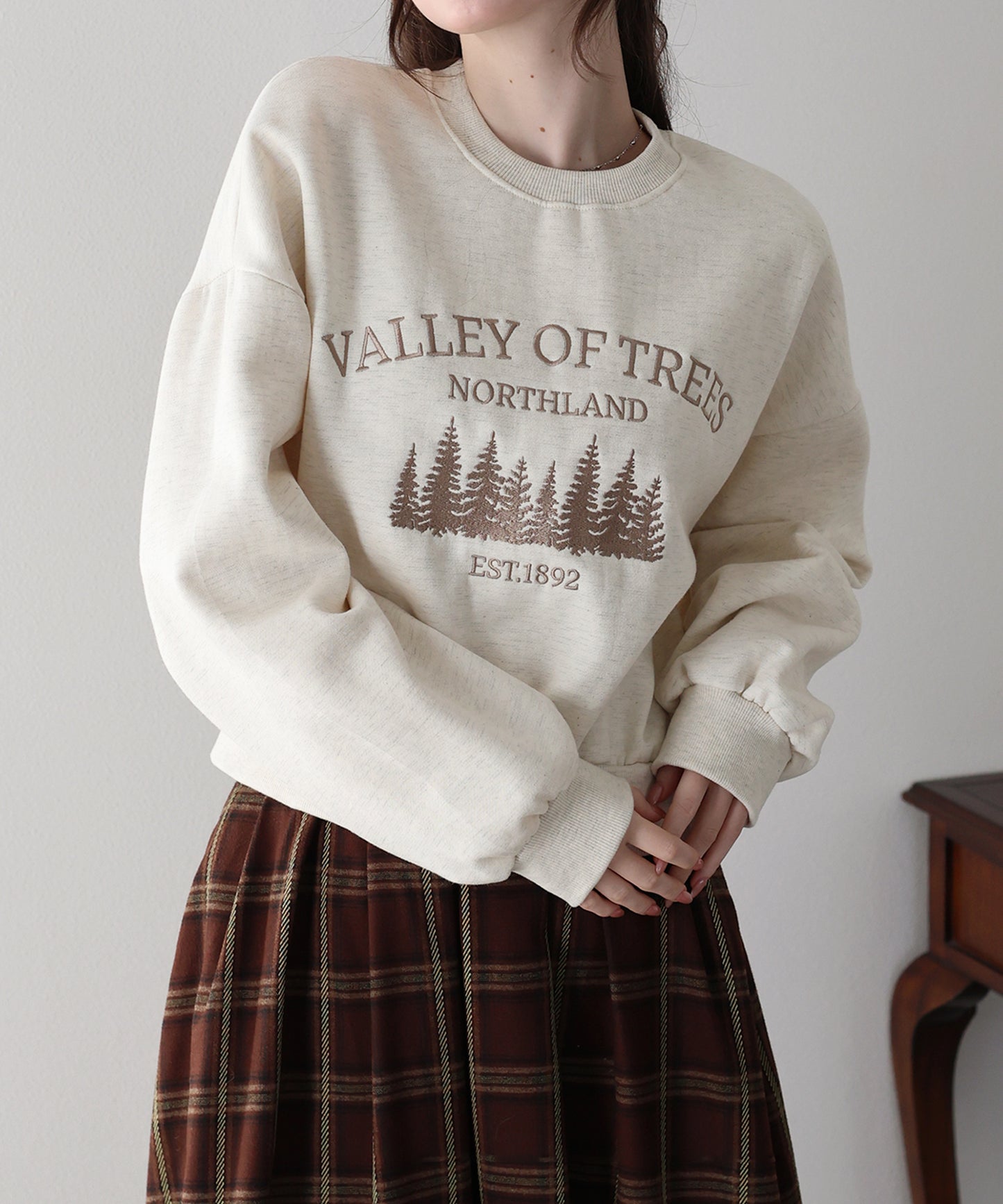 【早割5％OFF】裏起毛フォレスト刺繍スウェット