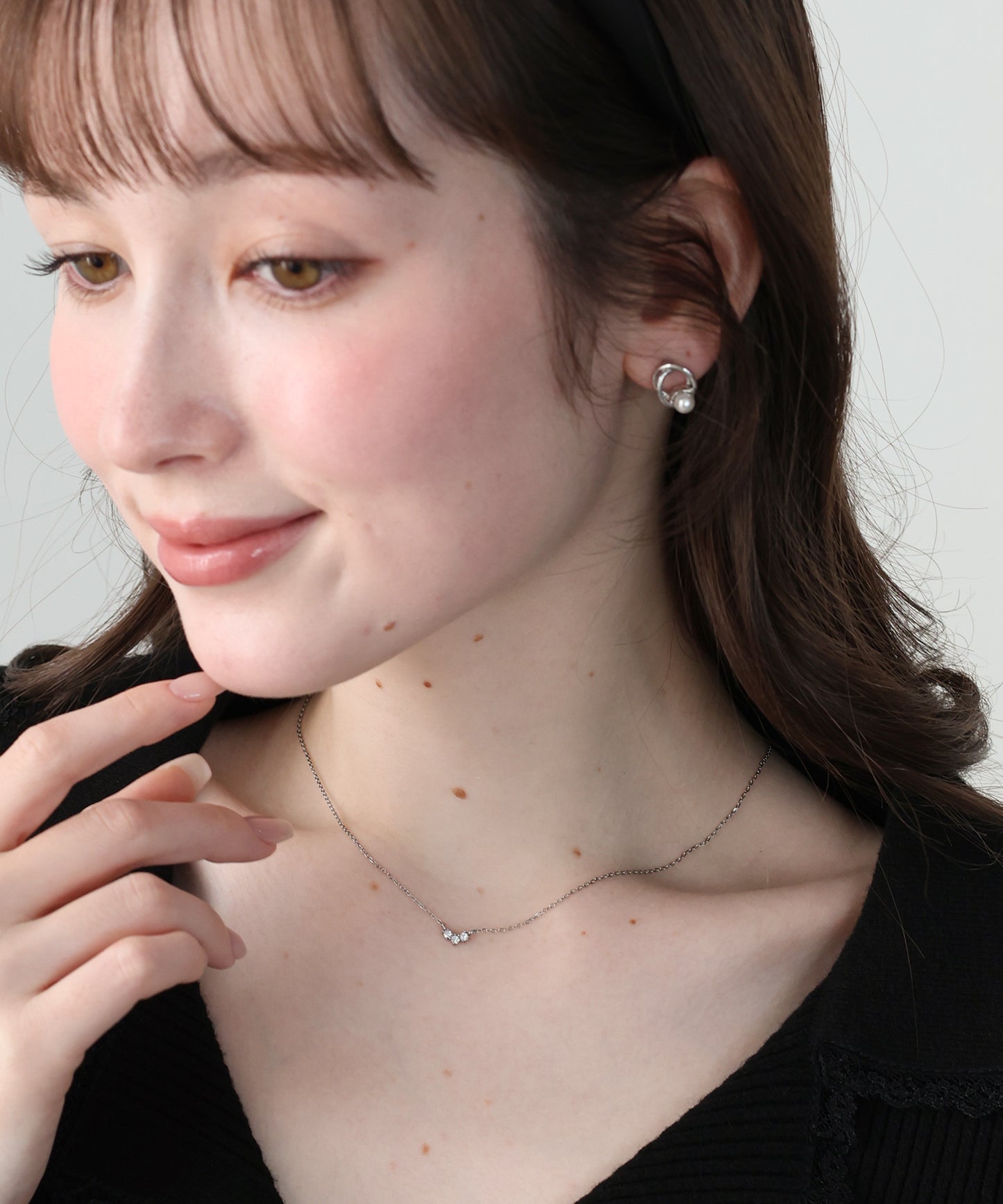 トリプルジルコニアネックレス / サージカルステンレス【ネコポス】