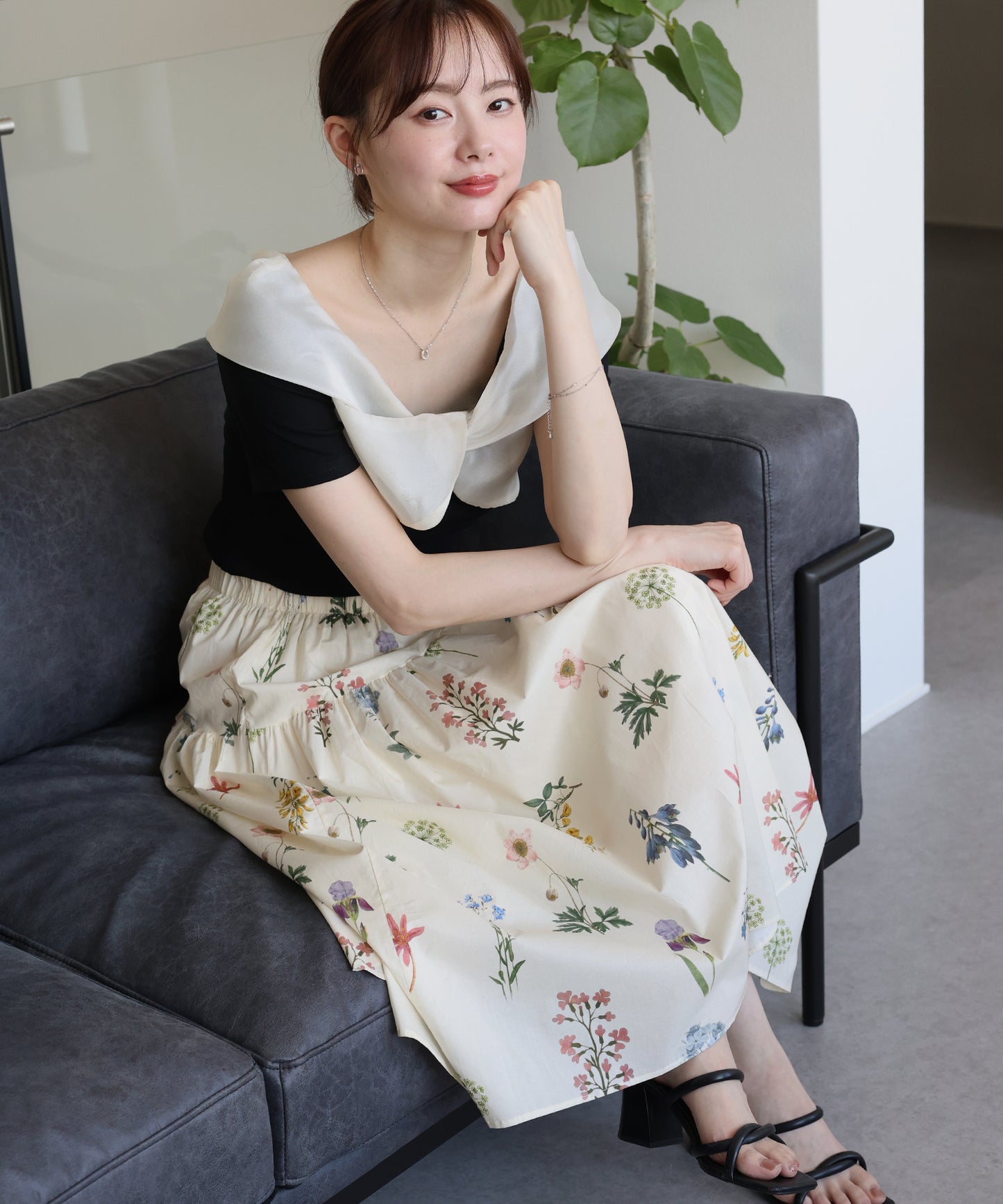 フラワープリントスカート