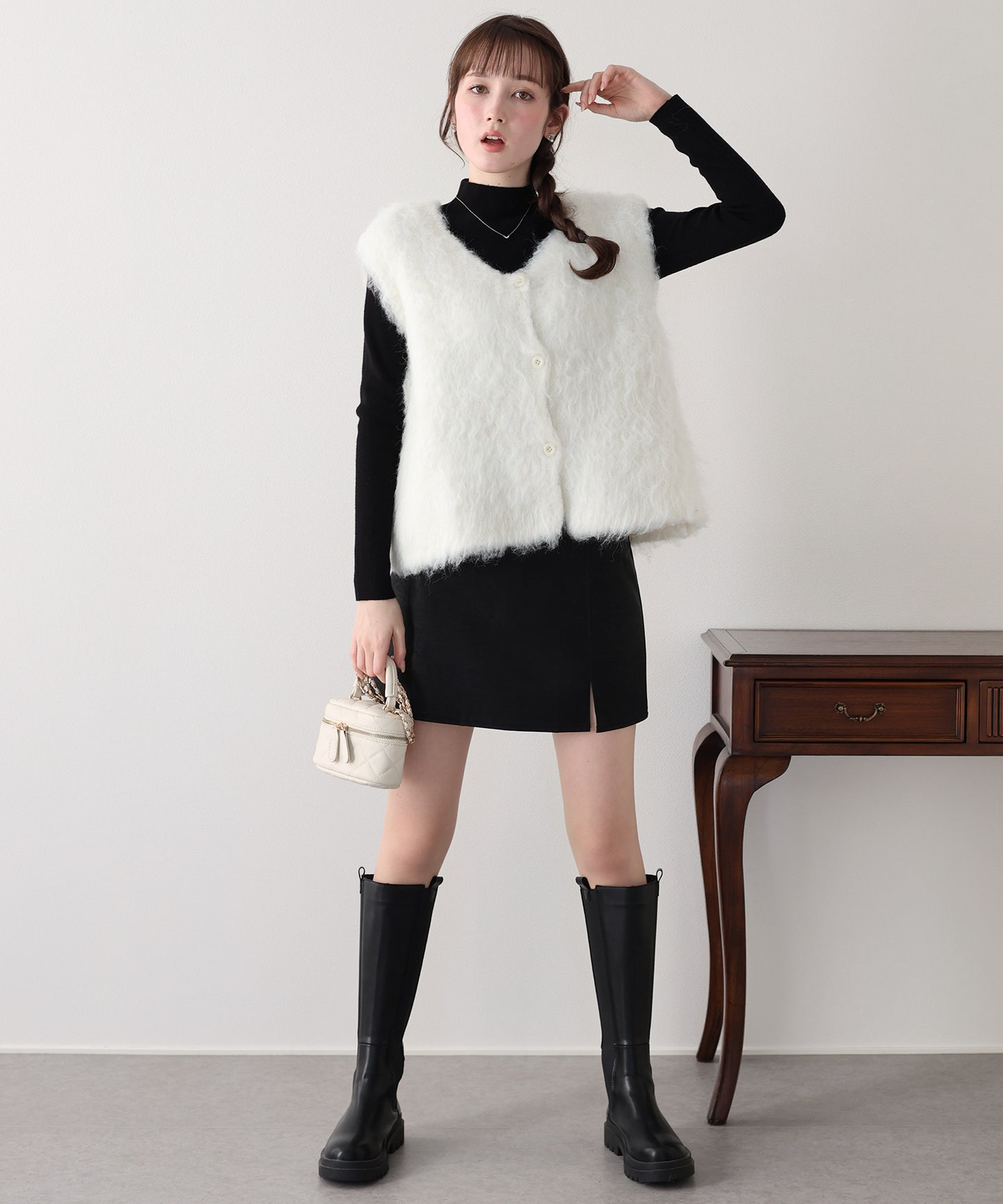 【早割5％OFF】プードルシャギーニットベスト