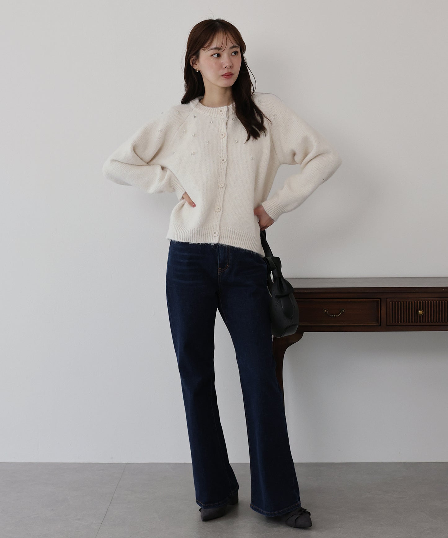 パールビジューニットカーディガン