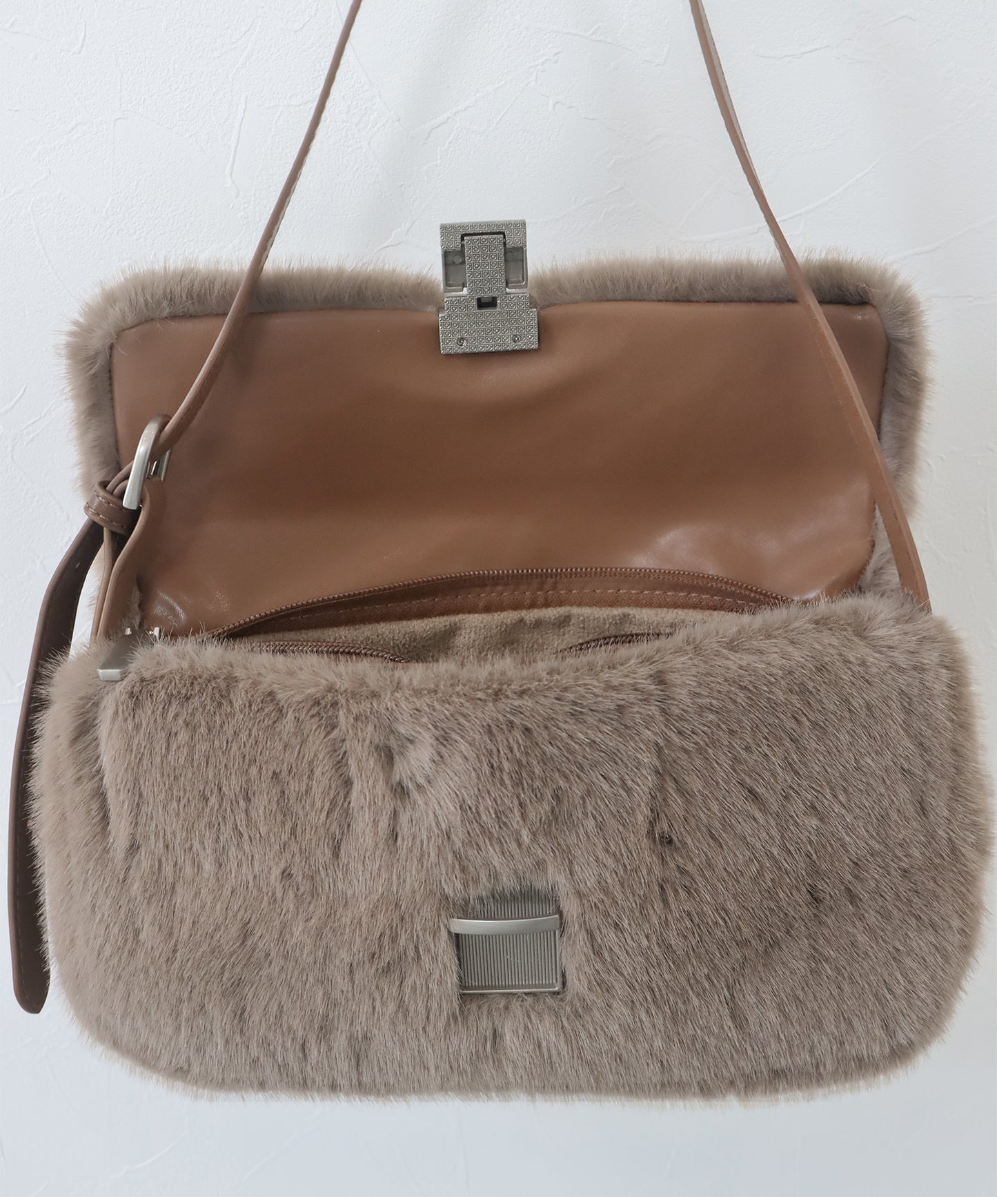 ファースクエアバッグ