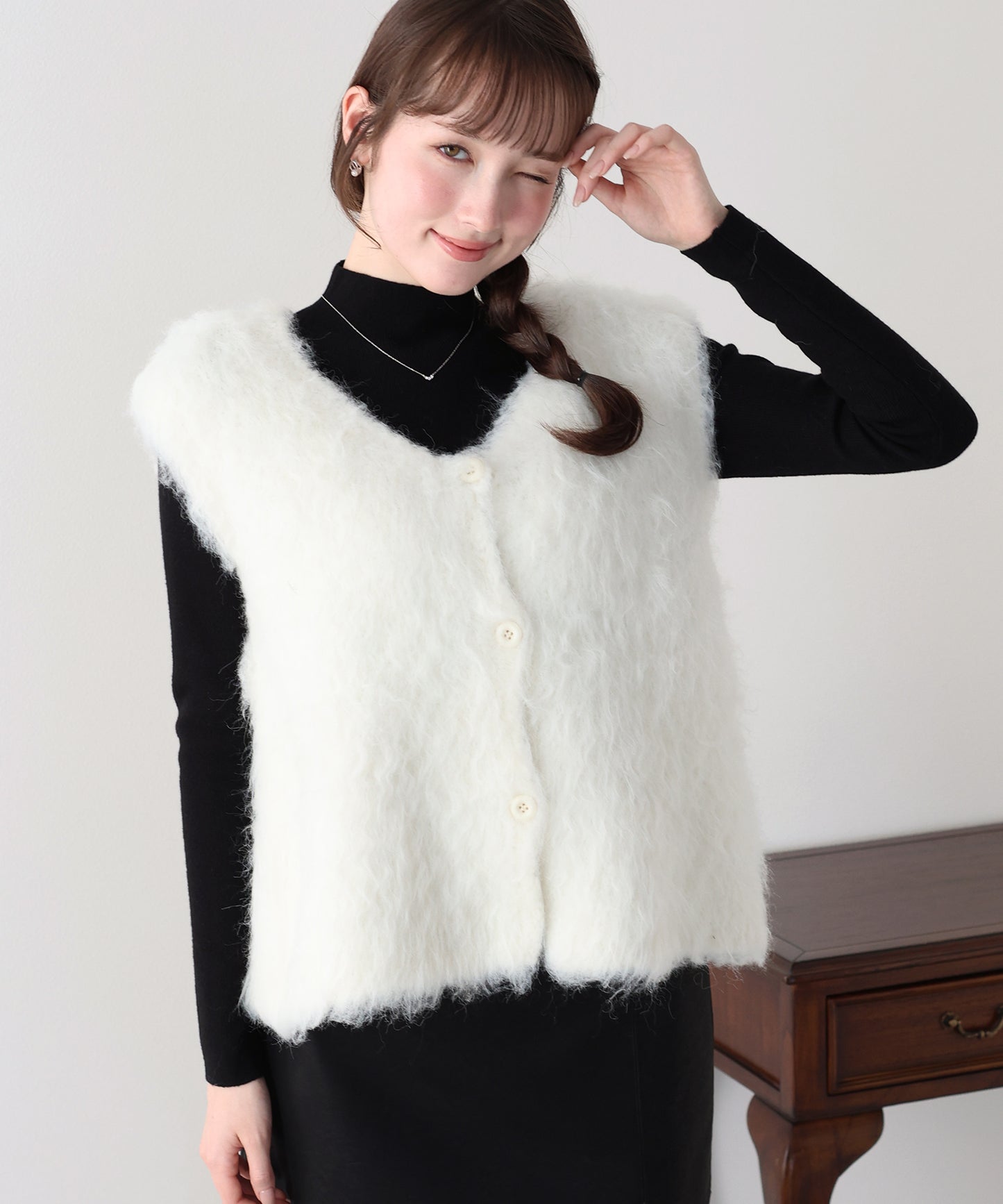 【早割5％OFF】プードルシャギーニットベスト