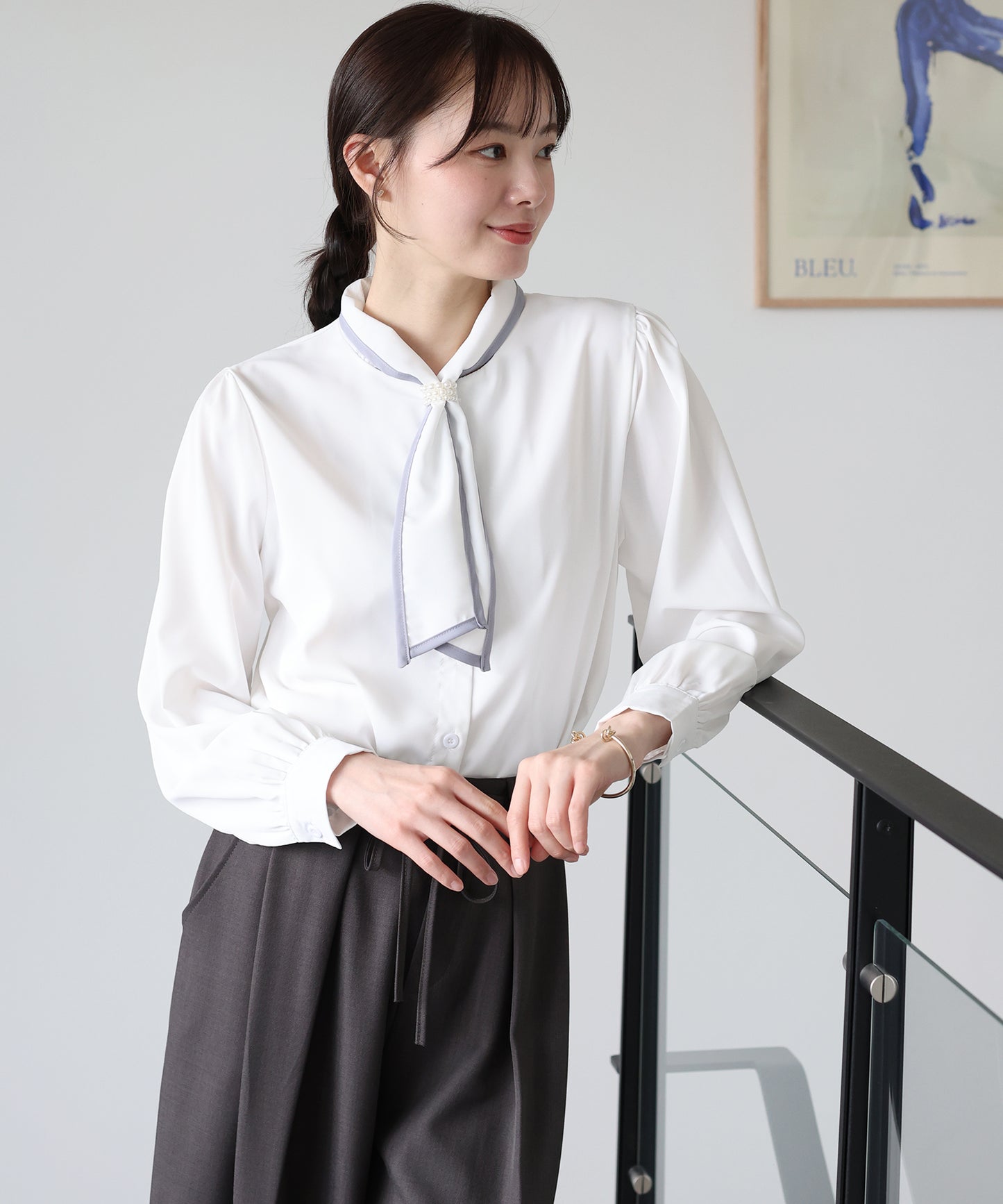 【早割5％OFF】パールバイカラーボウタイブラウス