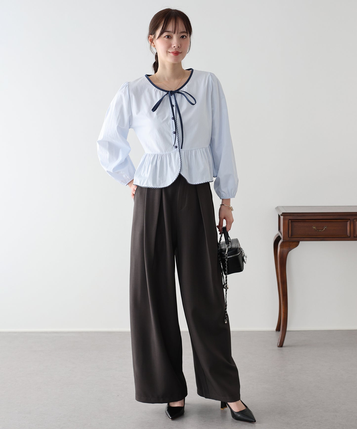 バイカラーリボンペプラムブラウス【ネコポス】