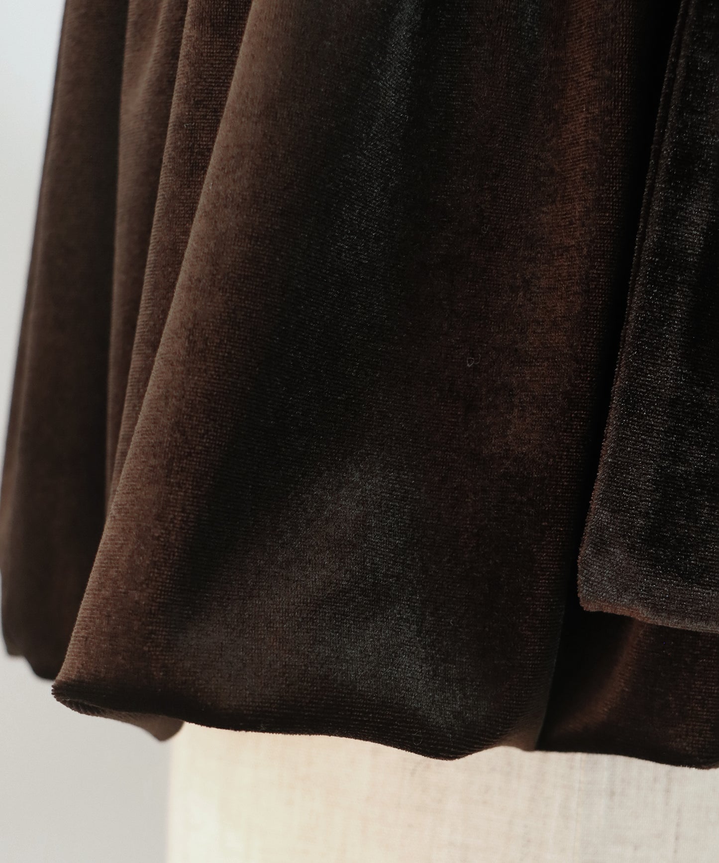 ベロアリボンバルーンビスチェ