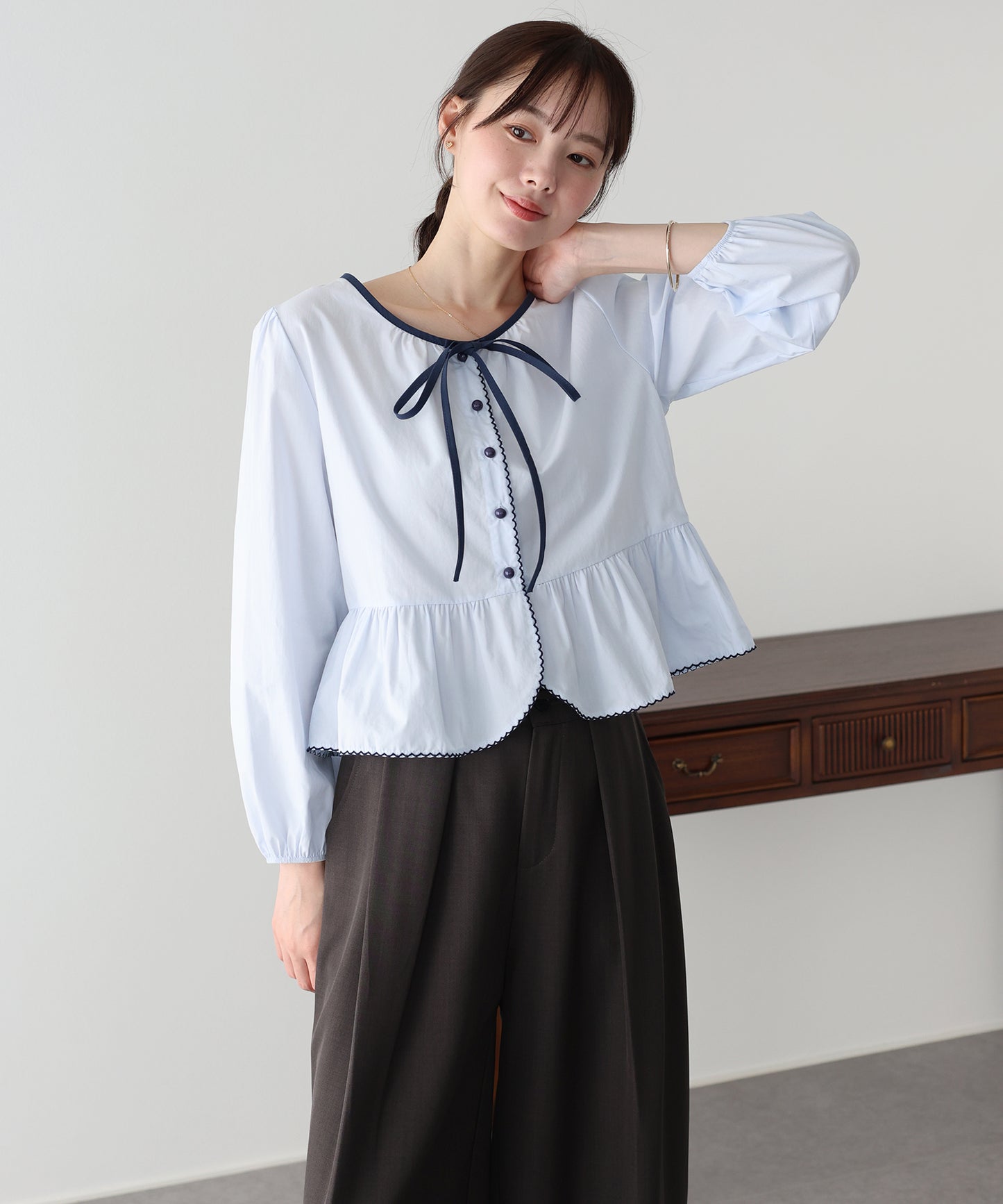 バイカラーリボンペプラムブラウス【ネコポス】