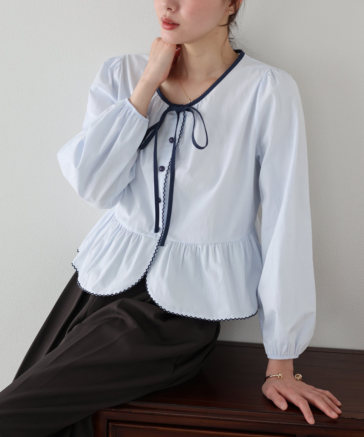 バイカラーリボンペプラムブラウス【ネコポス】