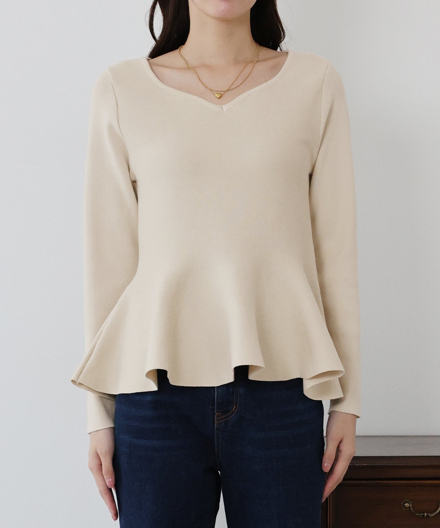 【TIME SALE】ハートネックペプラムニット