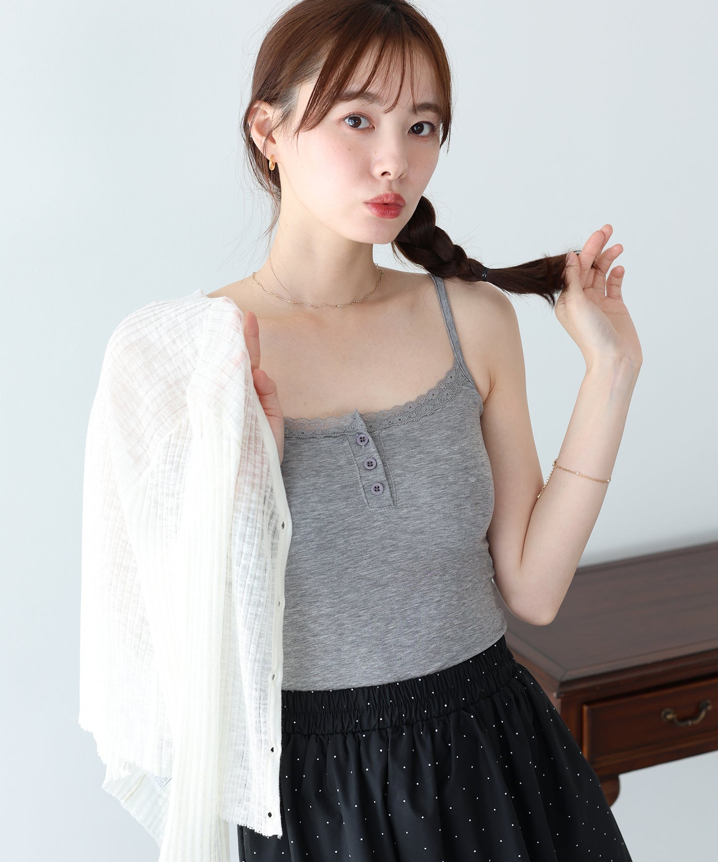 【早割5％OFF】ヘンリーネックレースキャミソール【メール便】