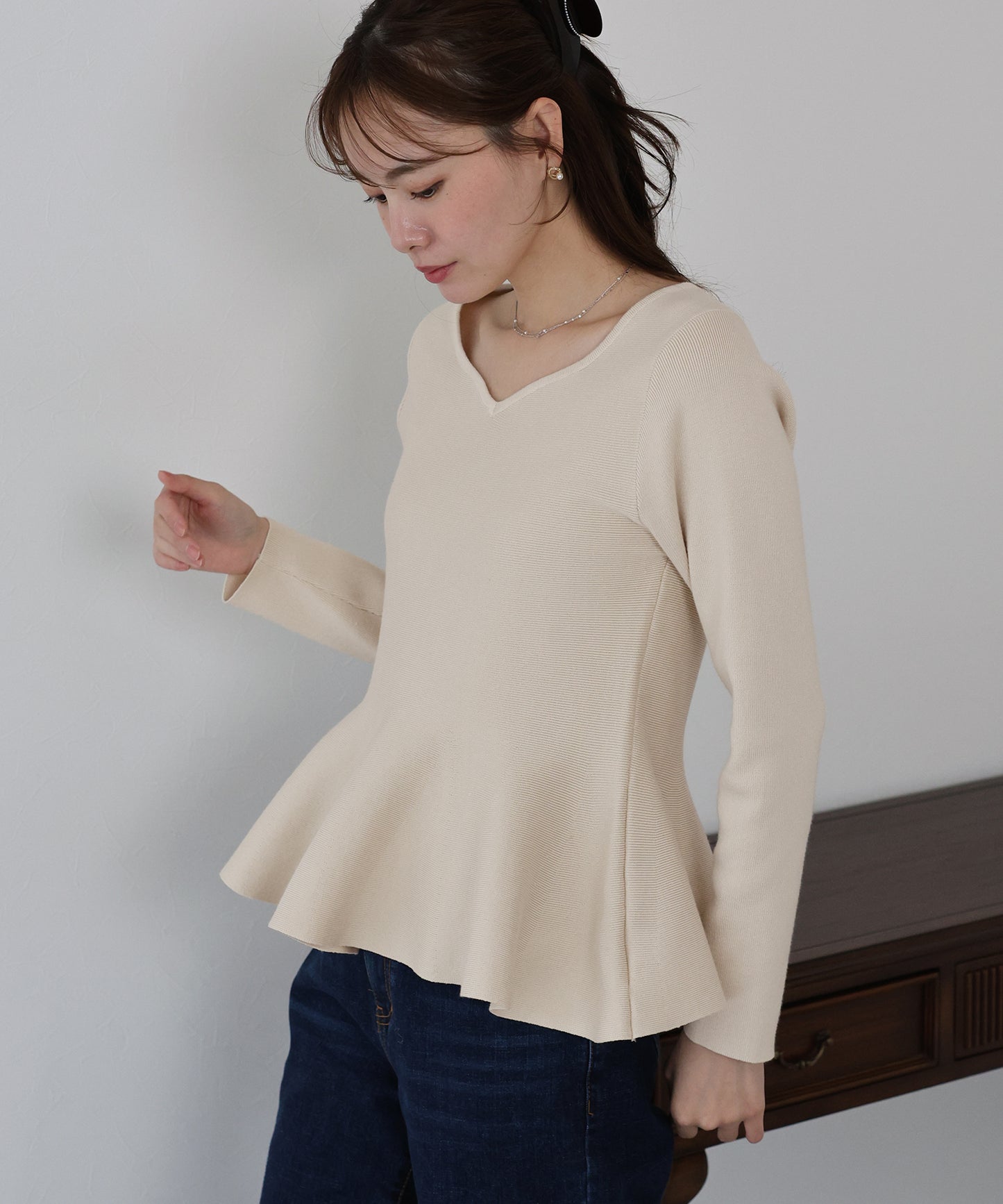 【TIME SALE】ハートネックペプラムニット