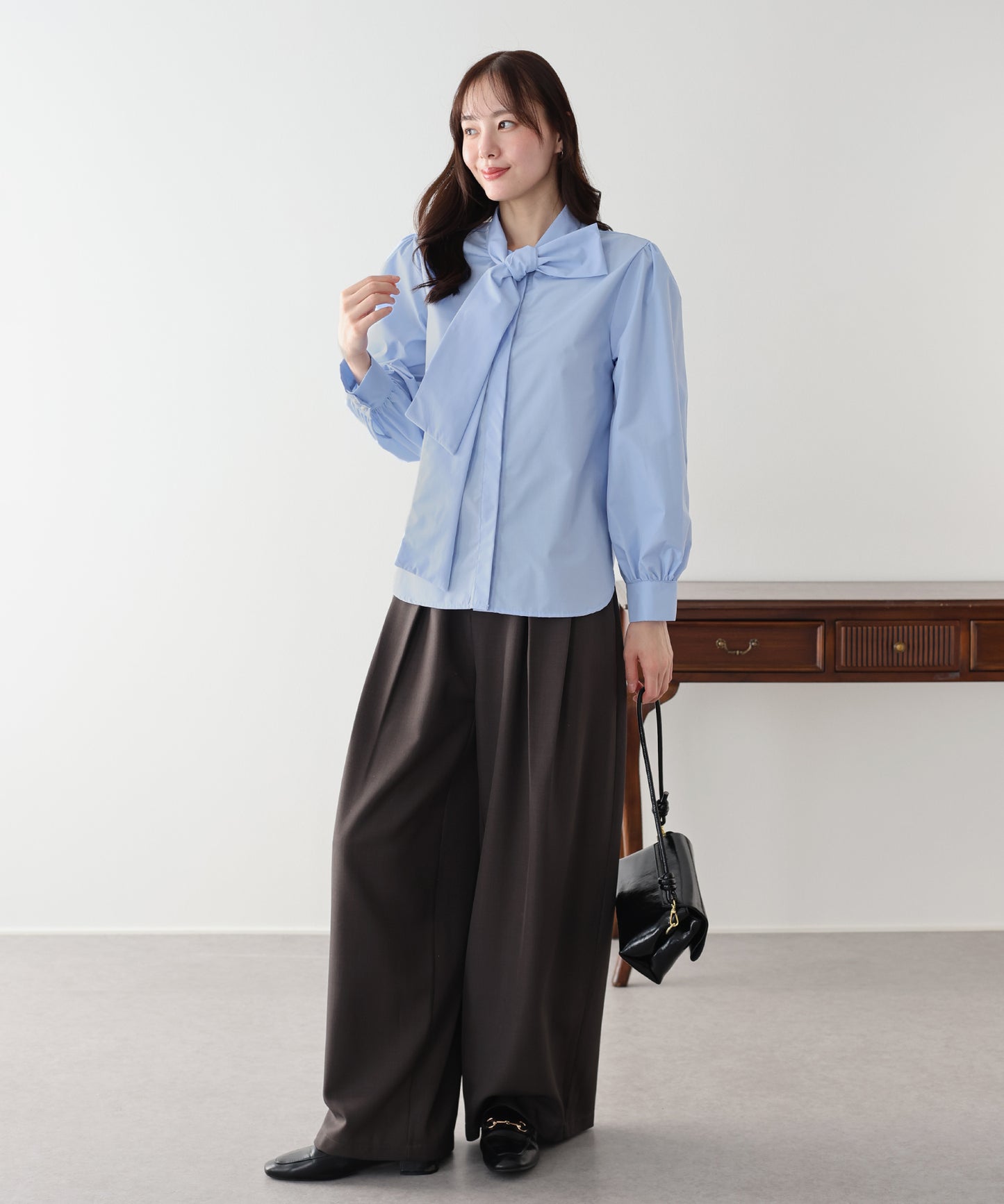 ビッグリボンボウタイブラウス【ネコポス】